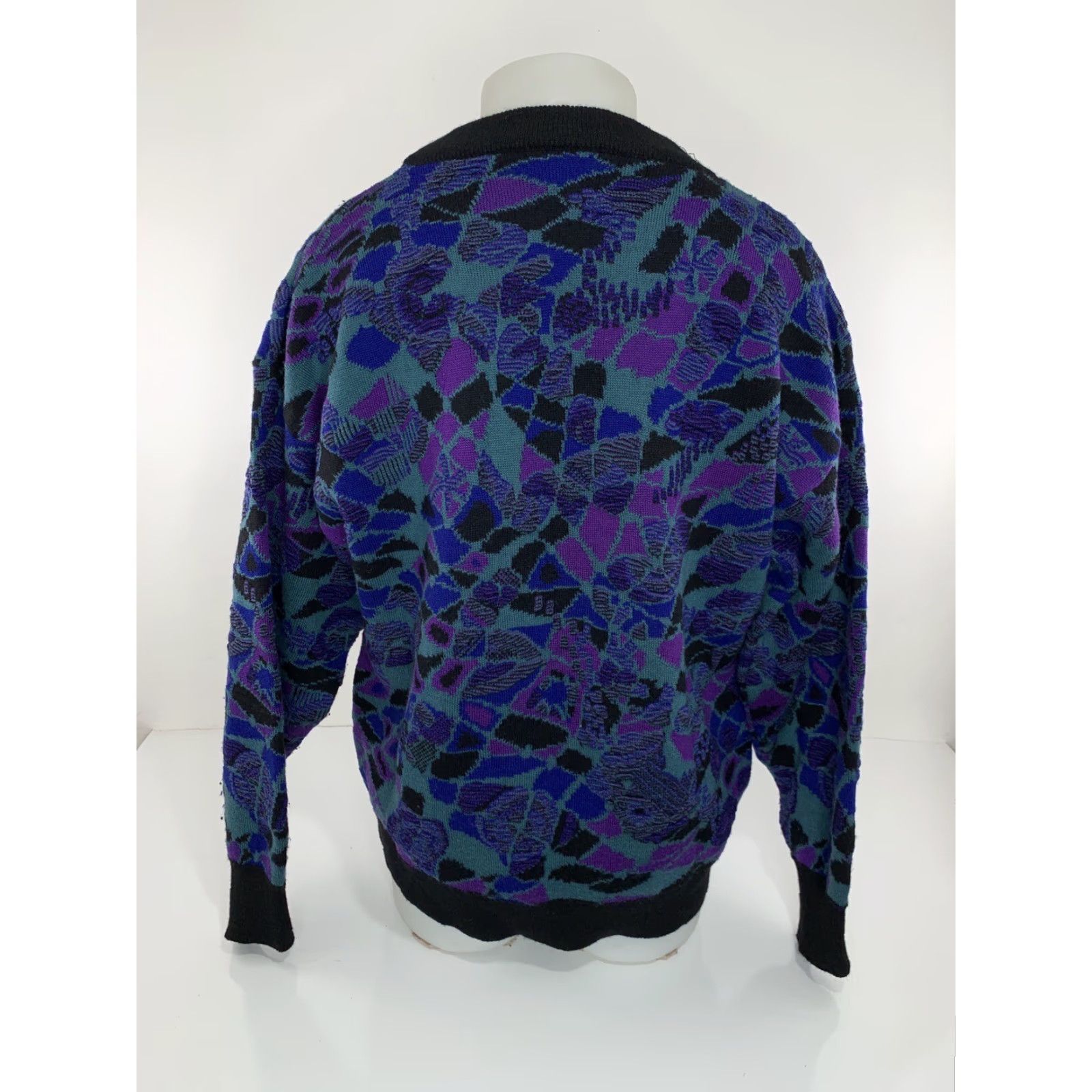 Coogi FAR HORIZONS AUSTRALIA Coogi Tundra Cosby Style Colorful WOOL XL Sweater Men Multicolor Pullover, 90s? Size US XL / EU 56 / 4 - 4 Thumbnail