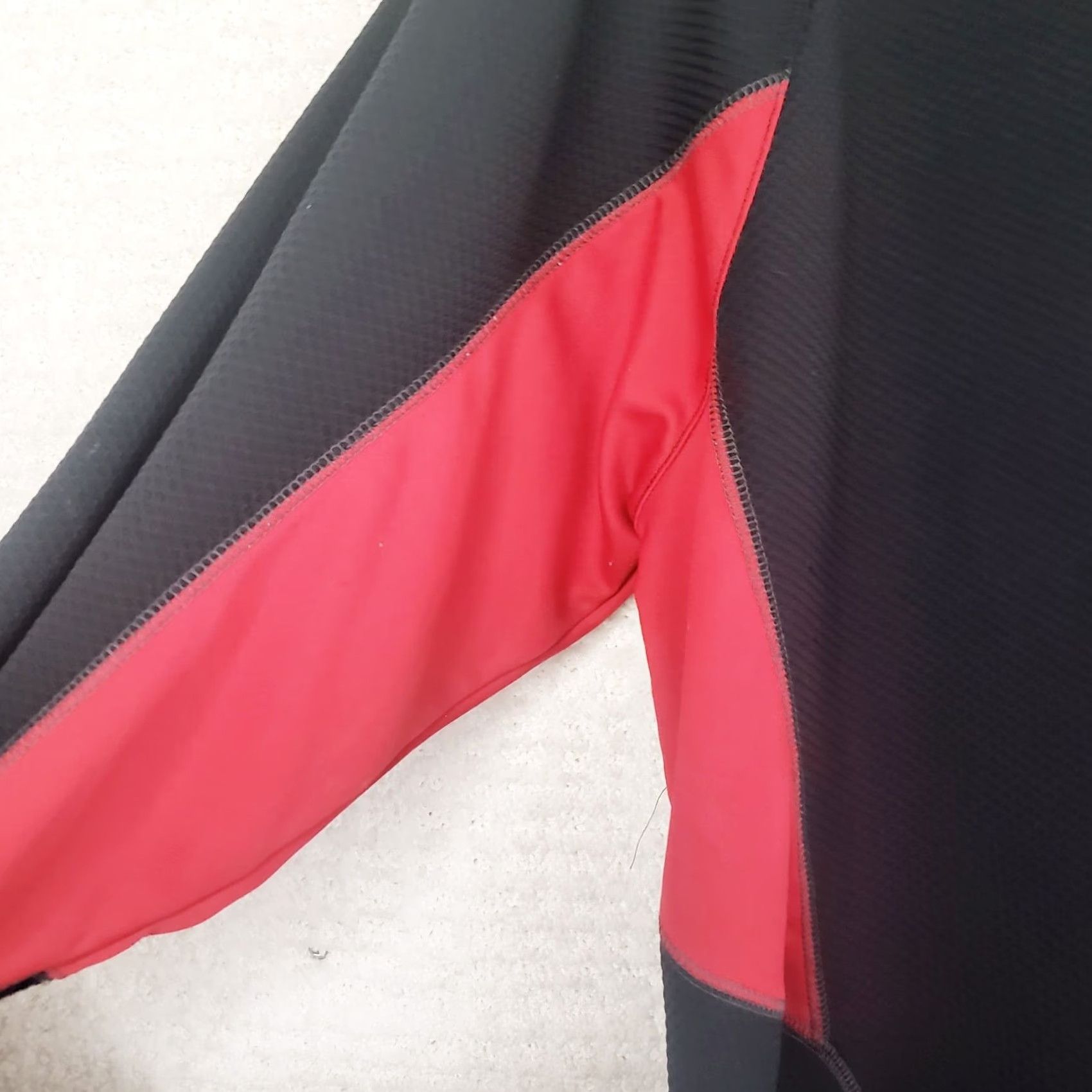 PGA Tour PGA TOUR Jacket Black with Red Trim XL Men's Polyester Full Zip Pockets Long Sleeve Size US XL / EU 56 / 4 - 7 Thumbnail