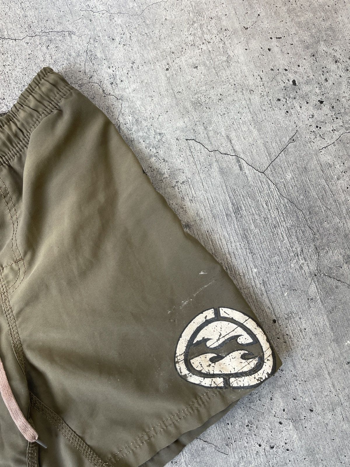 Billabong × Vintage Vintage 90s Billabong shorts art streetwear style size S Size US 32 / EU 48 - 5 Thumbnail
