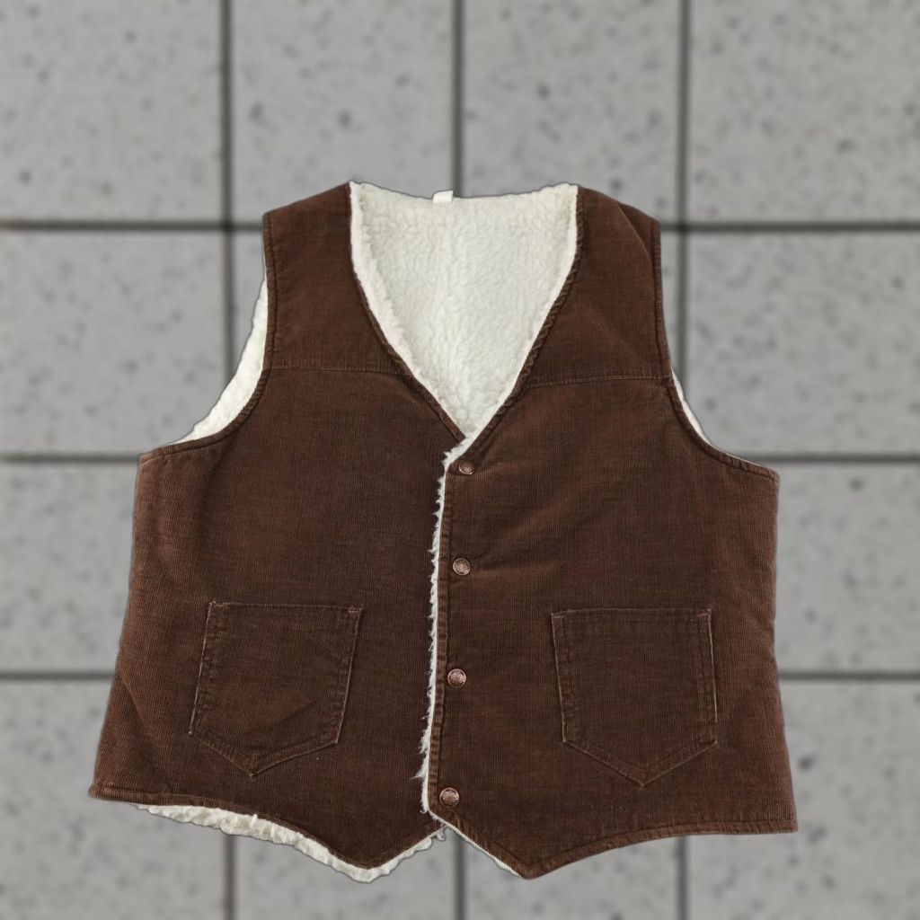 VINTAGE Wrangler Men's Corduroy Vest Western Cowboy 70s Button Up