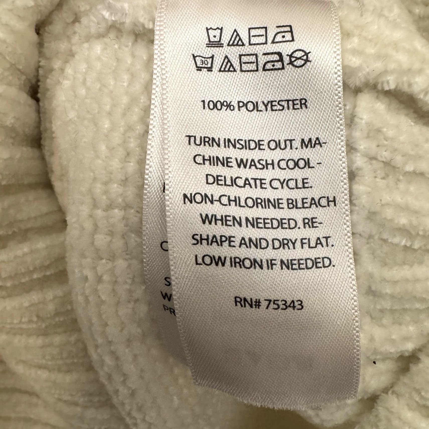 Christian Siriano Christian Siriano Chenille Sweater L Fair Isle Nordic Winter Mock Neck White Women Pullover Christmas Holiday Preppy Ski Mens? Size L / US 10 / IT 46 - 7 Thumbnail