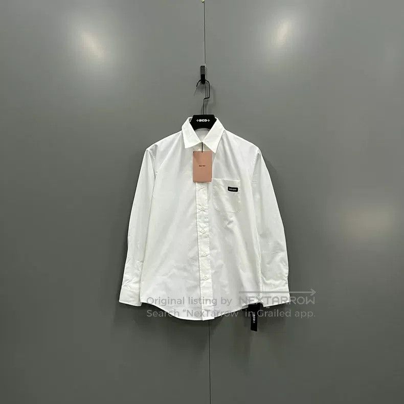 Miu Miu Miu Miu 36 White labeled logo shirt Size S / US 4 / IT 40 - 1 Thumbnail
