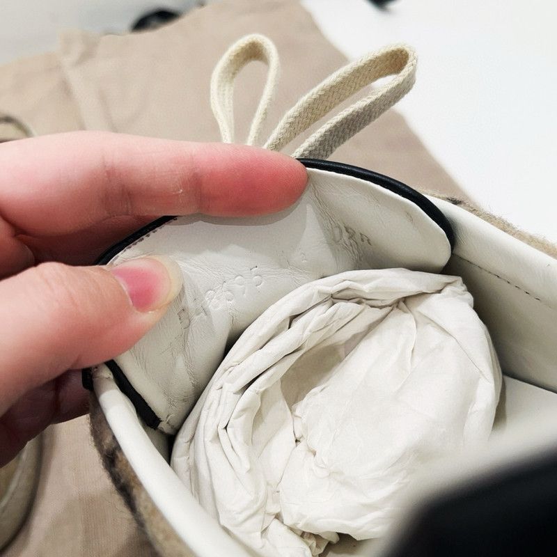 Gucci Gucci Wool Logo Sneakers in Dark Wood Color - Size US 9.5 / EU 42-43 - 6 Thumbnail