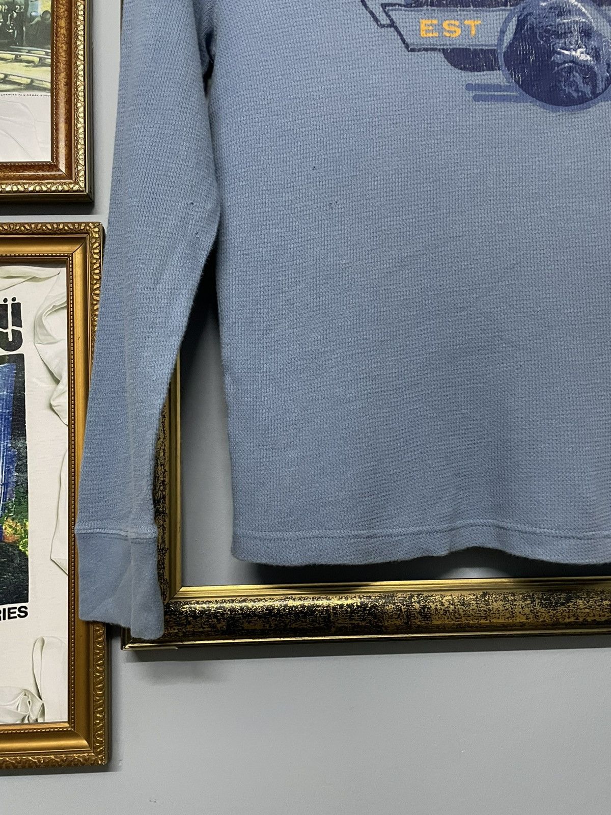 Vintage Vintage Y2K King Kong The Movier Thermal Distressed Tee Size US L / EU 52-54 / 3 - 5 Thumbnail