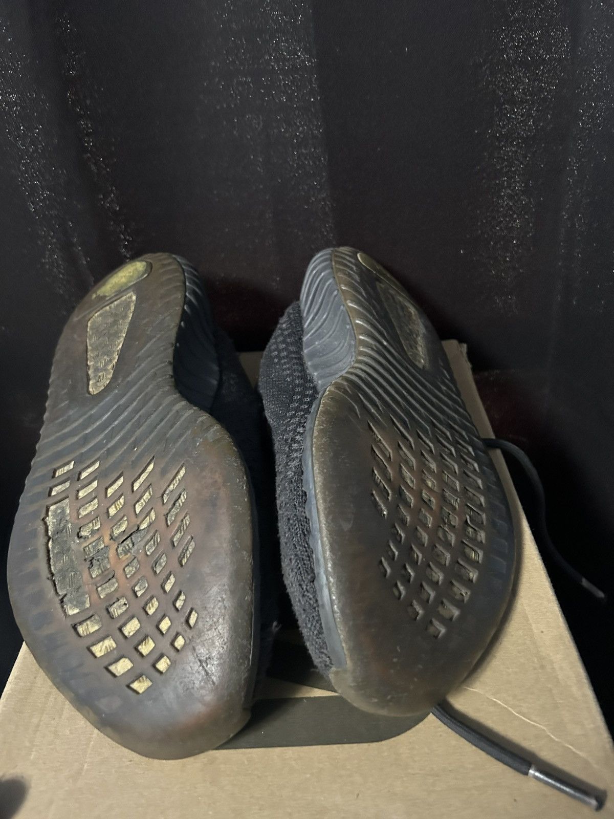 Yeezy Yeezy 350 cinder Size US 8 / EU 41 - 6 Thumbnail