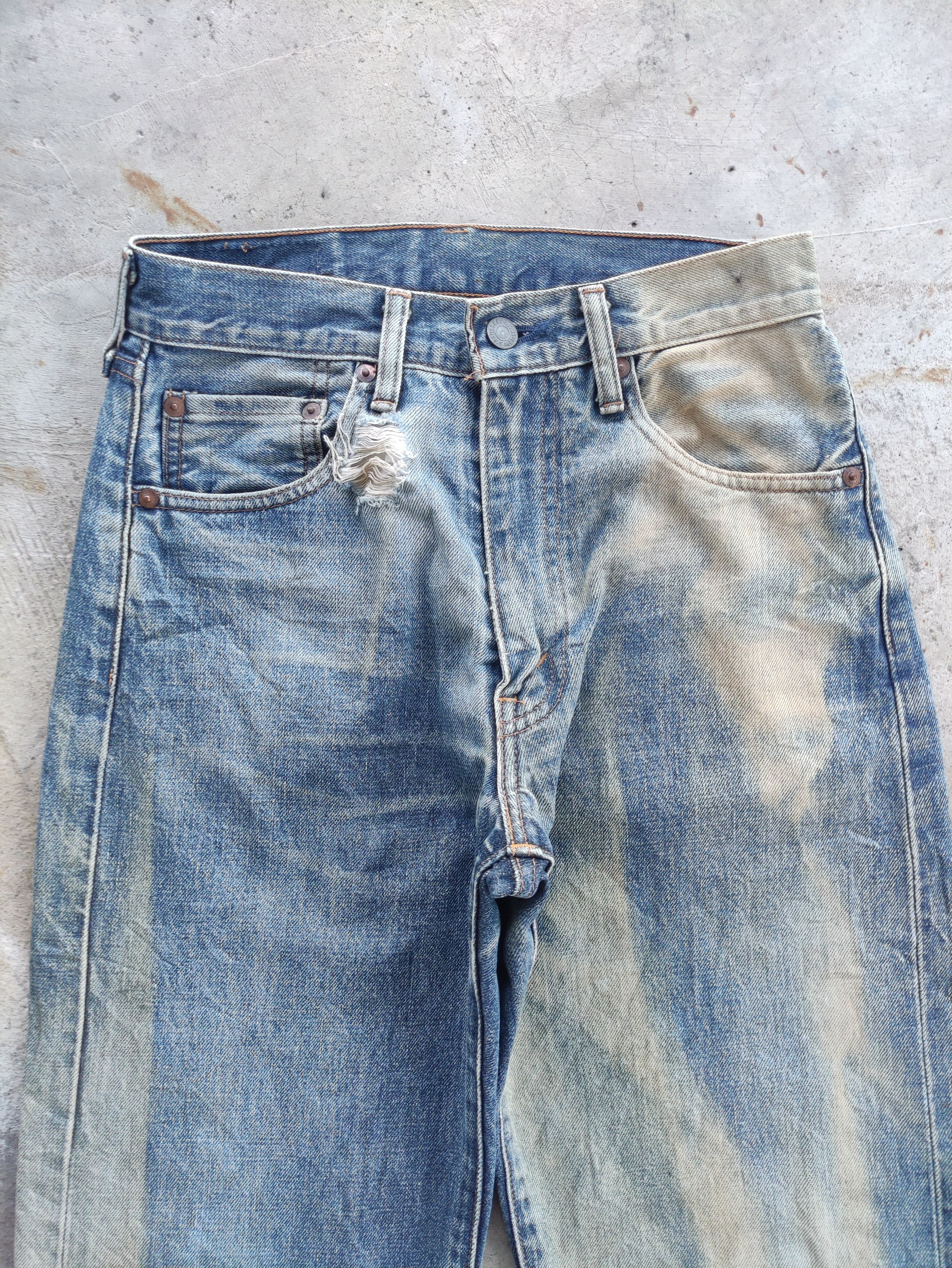 Vintage Levis 502 Jean Rusty distressed Faded Denim