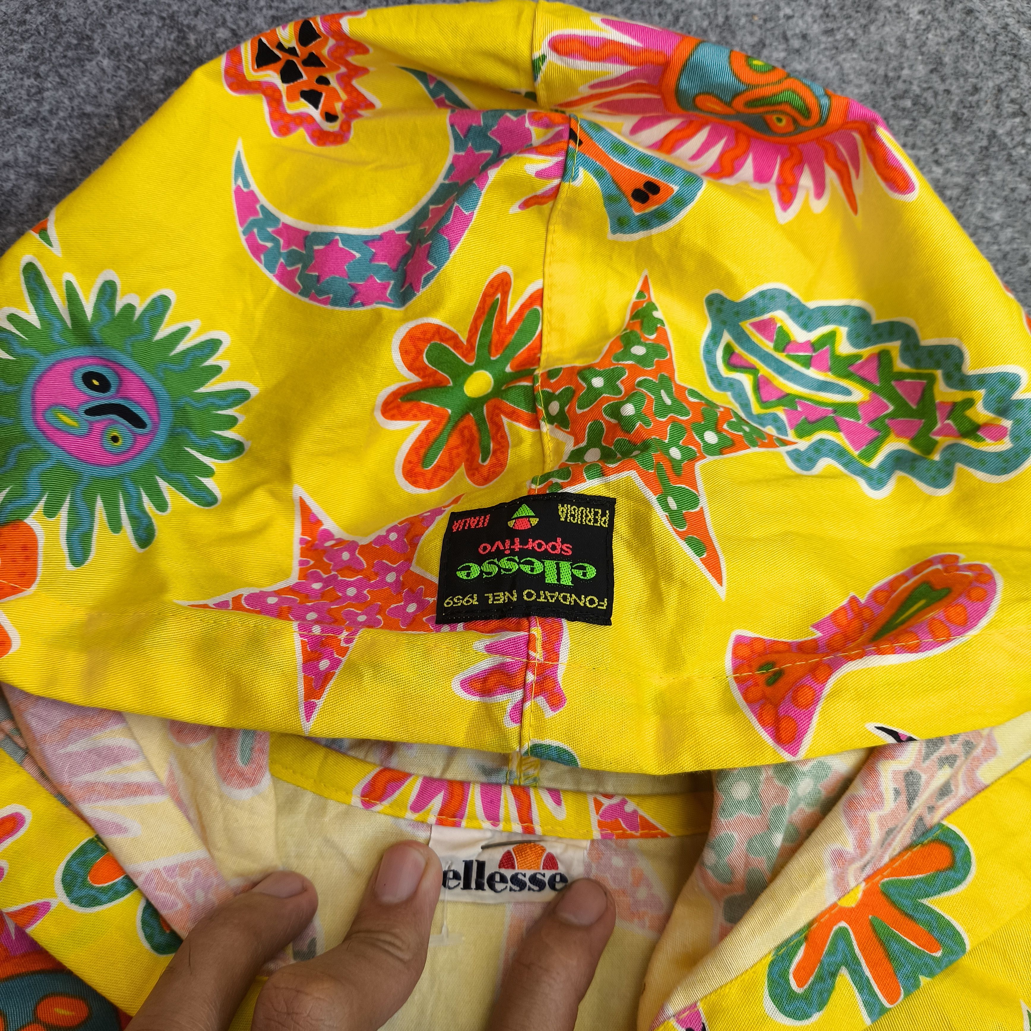 Ellesse Vtg 90s ellesse all over print sun flowers jacket Size US M / EU 48-50 / 2 - 3 Thumbnail
