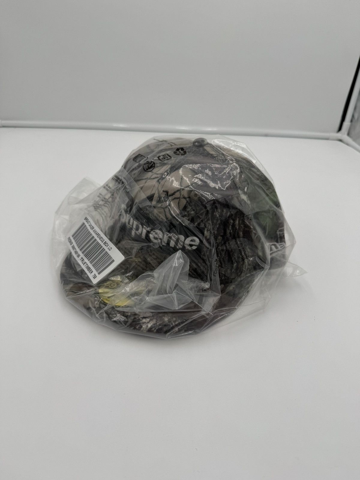 Supreme Supreme Breast Cancer Awareness Box Logo New Era Fall Camo Size ONE SIZE - 14 Thumbnail