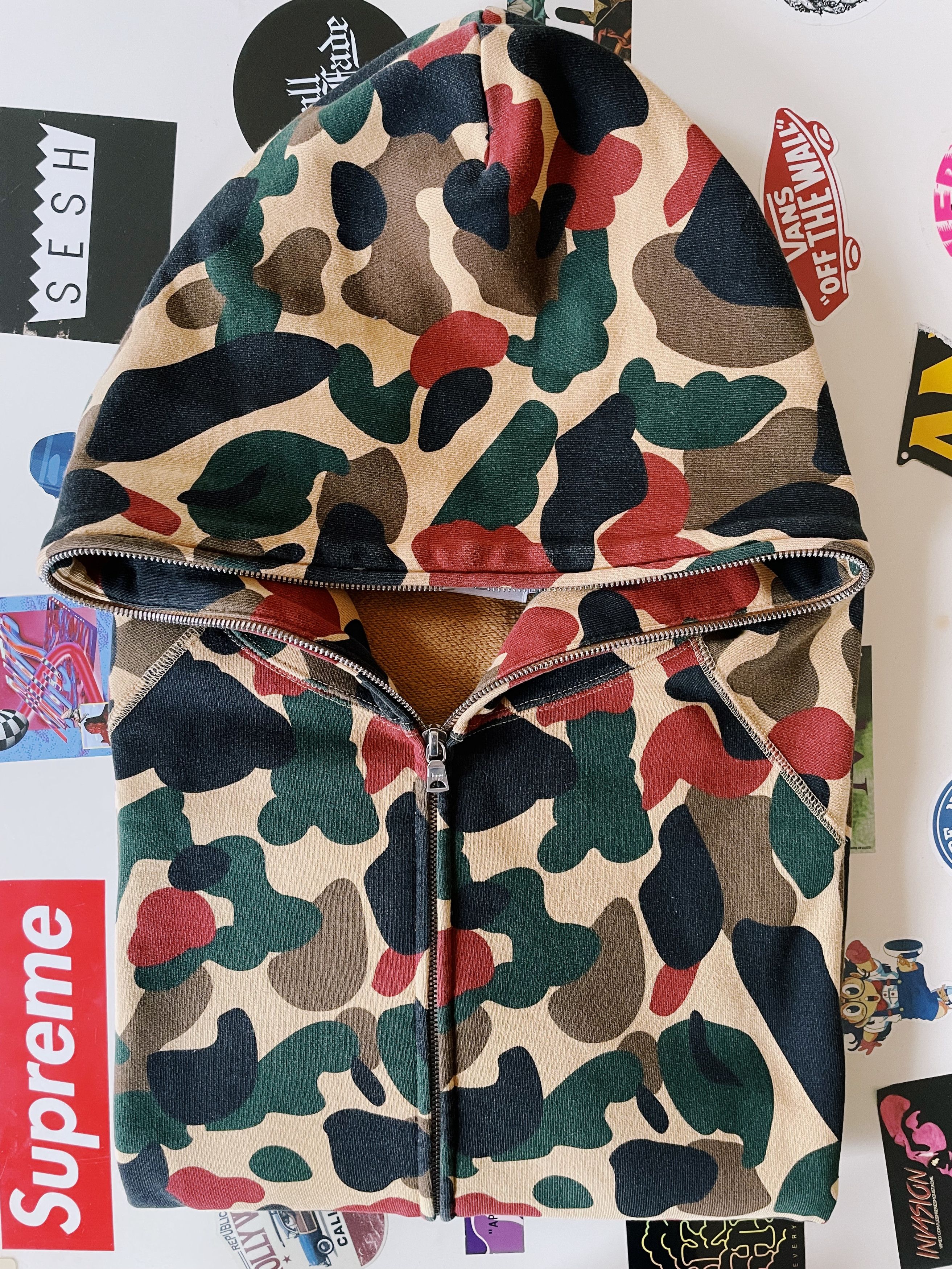Bape Vintage Y2K Bape A Bathing Ape Human Camo Full zip Hoodie Size US M / EU 48-50 / 2 - 8 Thumbnail