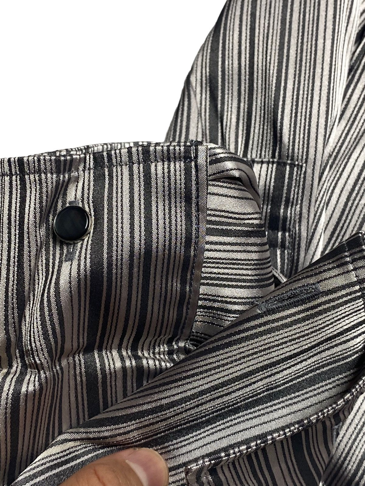Japanese Brand 2000s Tornado Mart - Rich Yakuza Shiny Silk Button Shirt Size US M / EU 48-50 / 2 - 4 Thumbnail