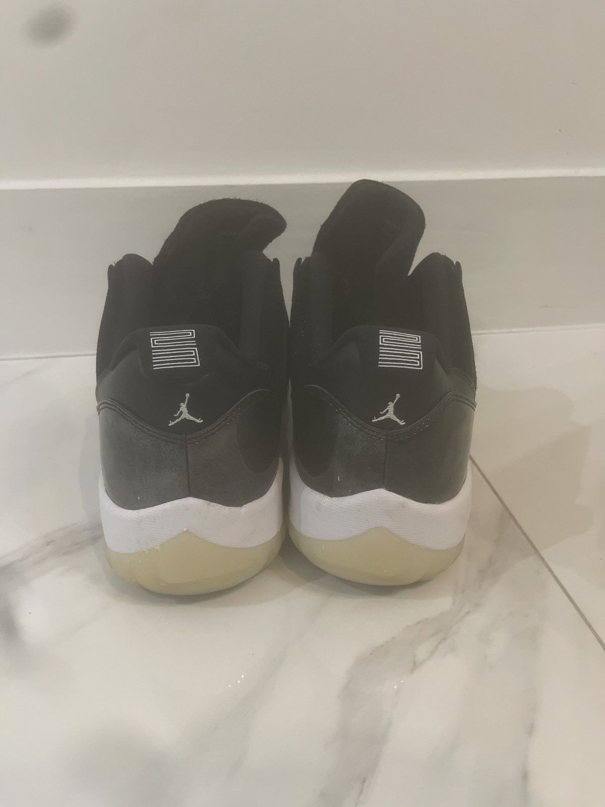 Jordan Brand × Nike Air Jordan 11 Low ‘Barons’ Size US 13 / EU 46 - 5 Thumbnail