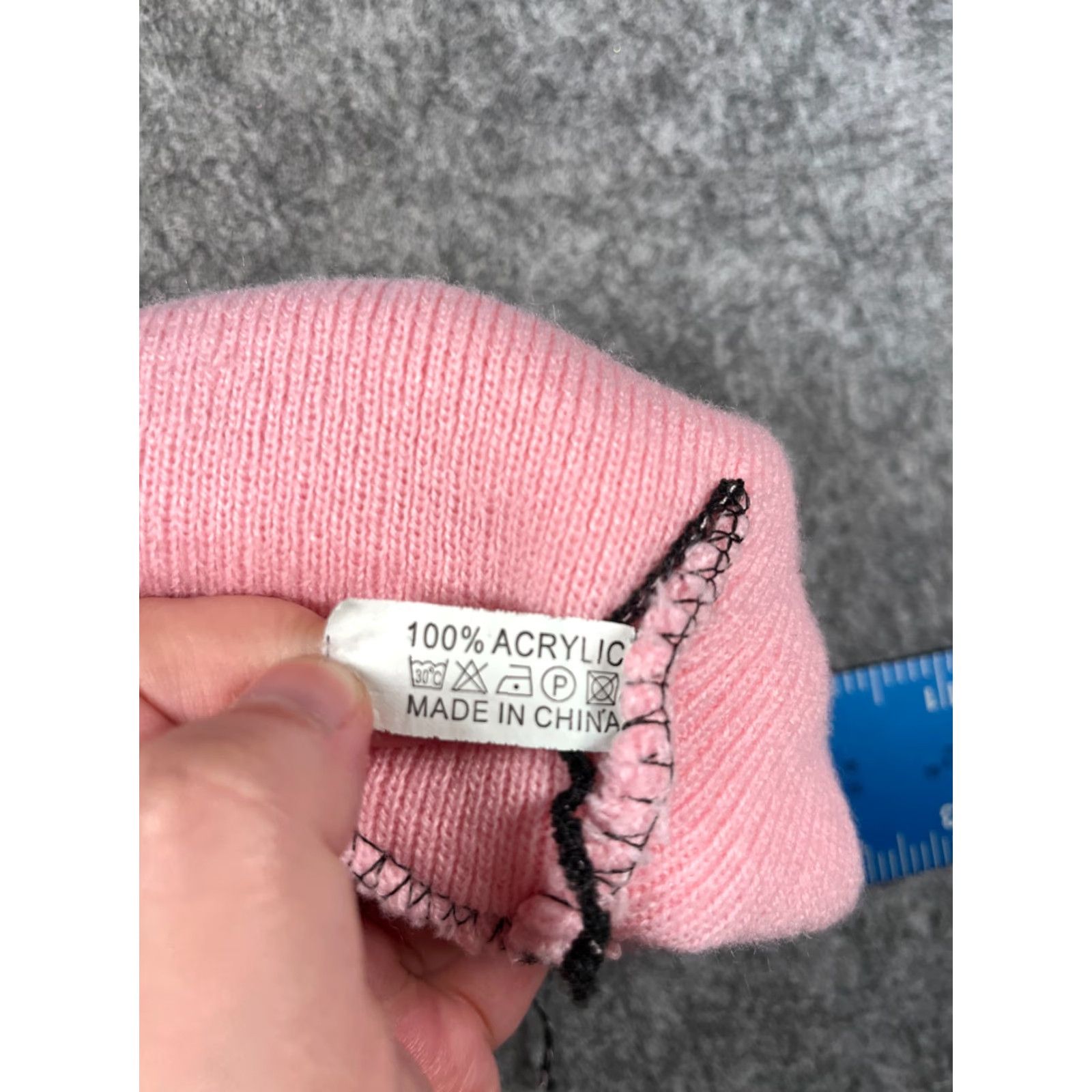 Pinko Pink Knit Skull Bow Beanie Toque Women One Size Embroidered Liteweight Knit – 100% Acrylic Ski Hat” Size ONE SIZE - 7 Thumbnail