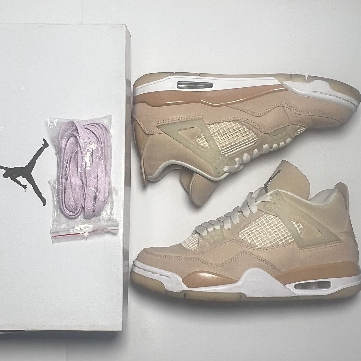 Jordan Brand Jordan 4 Retro ‘Shimmer’ Size US 7 / EU 40 - 11 Thumbnail