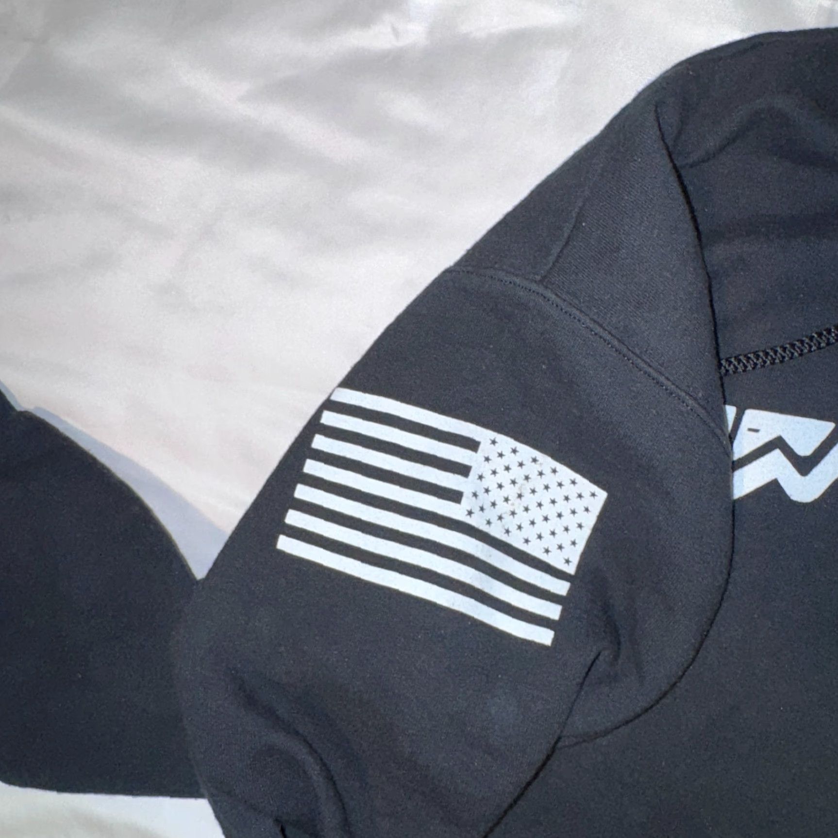 Vintage We The People Holsters Hoodie Mens XL Black USA Flag Sweatshirt Size US XL / EU 56 / 4 - 5 Thumbnail