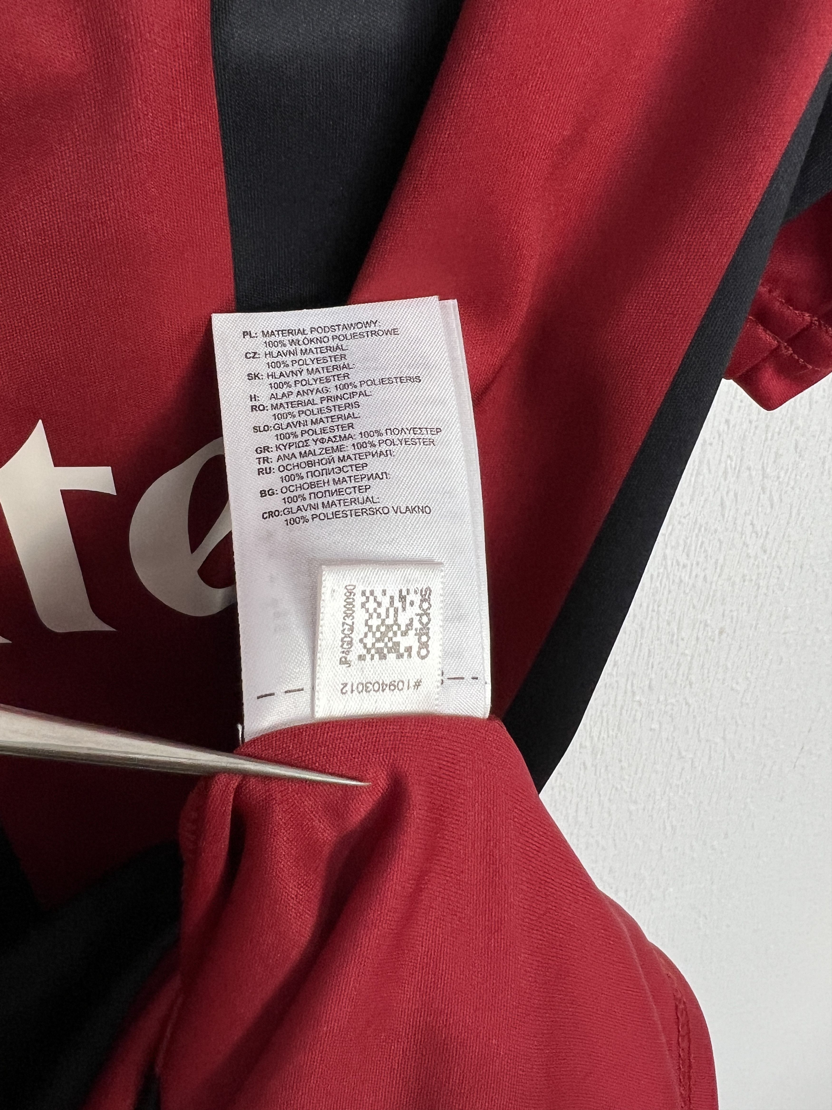 Adidas AC Milan Home football shirt 2014 Soccer Adidas Jersey Mens Size US L / EU 52-54 / 3 - 10 Thumbnail