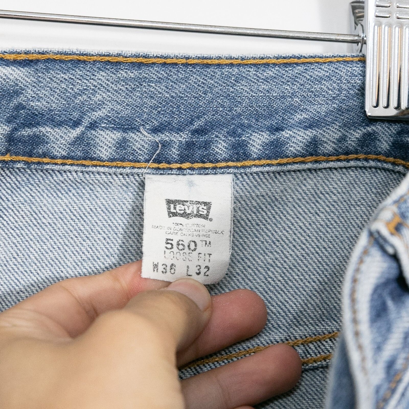 Levi's × Vintage Vintage 90s Levis 560 Jeans 36x32 - Faded Distressed Relaxed Size US 36 / EU 52 - 12 Thumbnail