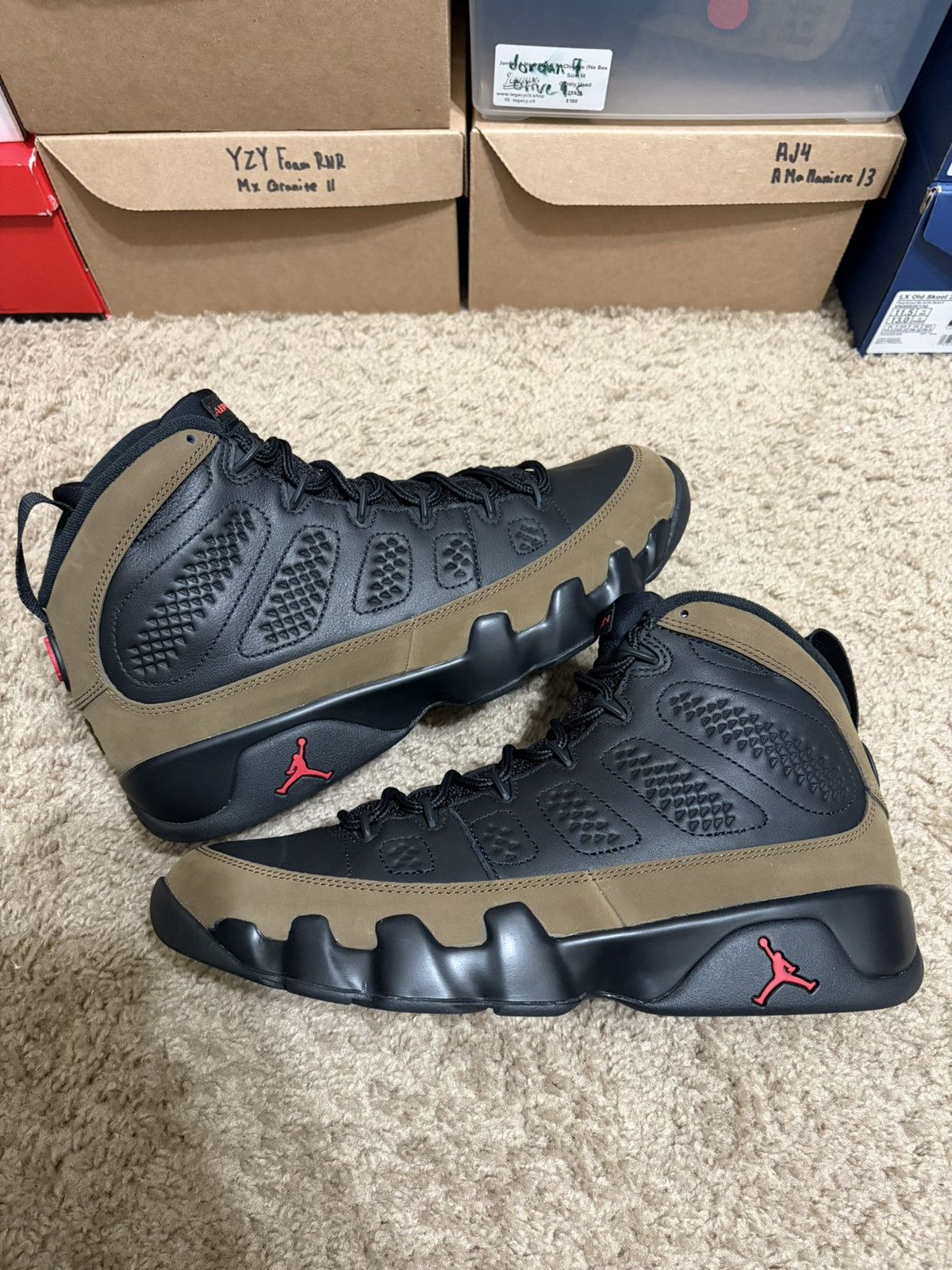 Jordan Brand Size 10.5 - Jordan 9 Retro Olive (2024) (HV4794-030) Size US 10.5 / EU 43-44 - 2 Thumbnail