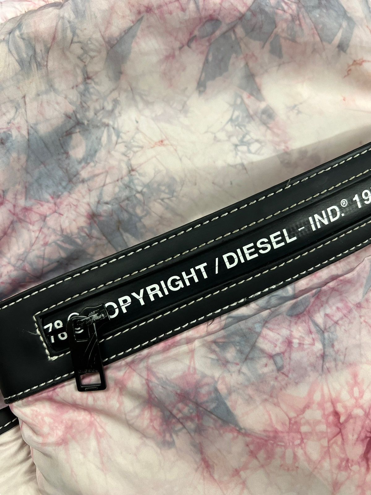 Diesel × Diesel Black Gold Diesel Pink Marble Backpack Size ONE SIZE - 16 Thumbnail