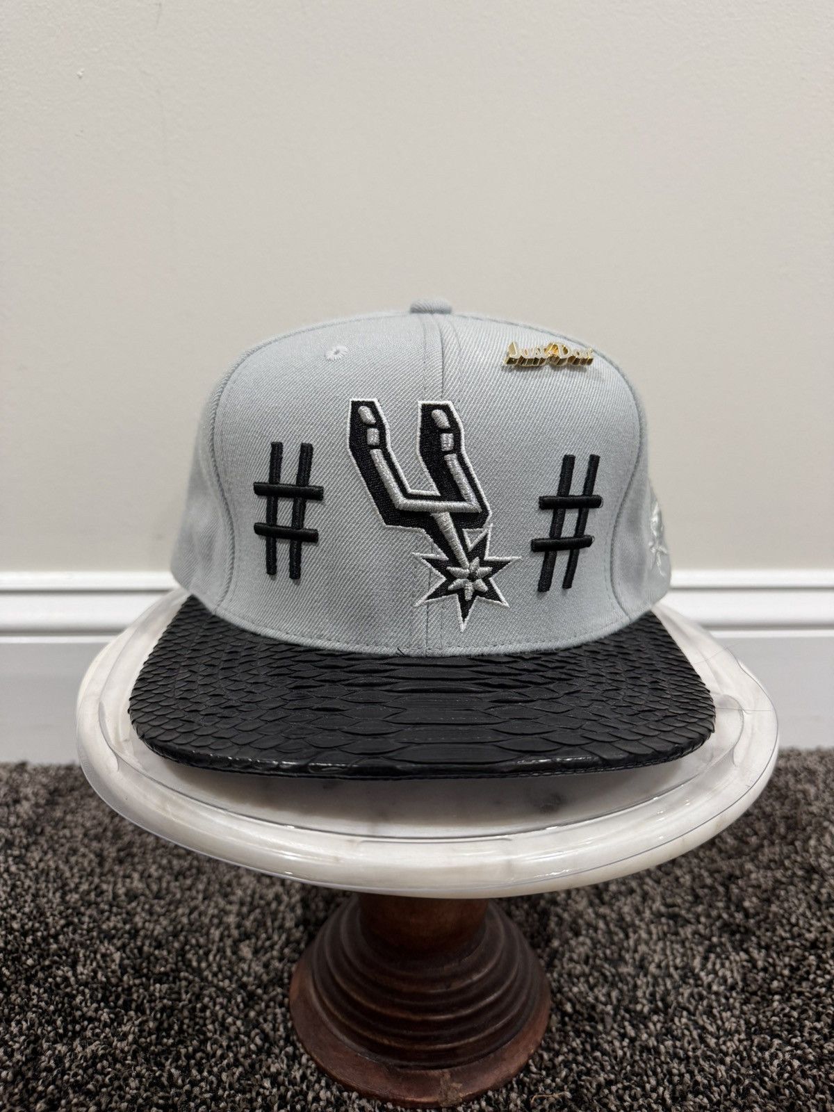 Just Don × Mitchell & Ness × Rsvp Gallery Just Don M&N x Been Trill San Antonio Spurs Gray Python Hat Size ONE SIZE - 6 Thumbnail