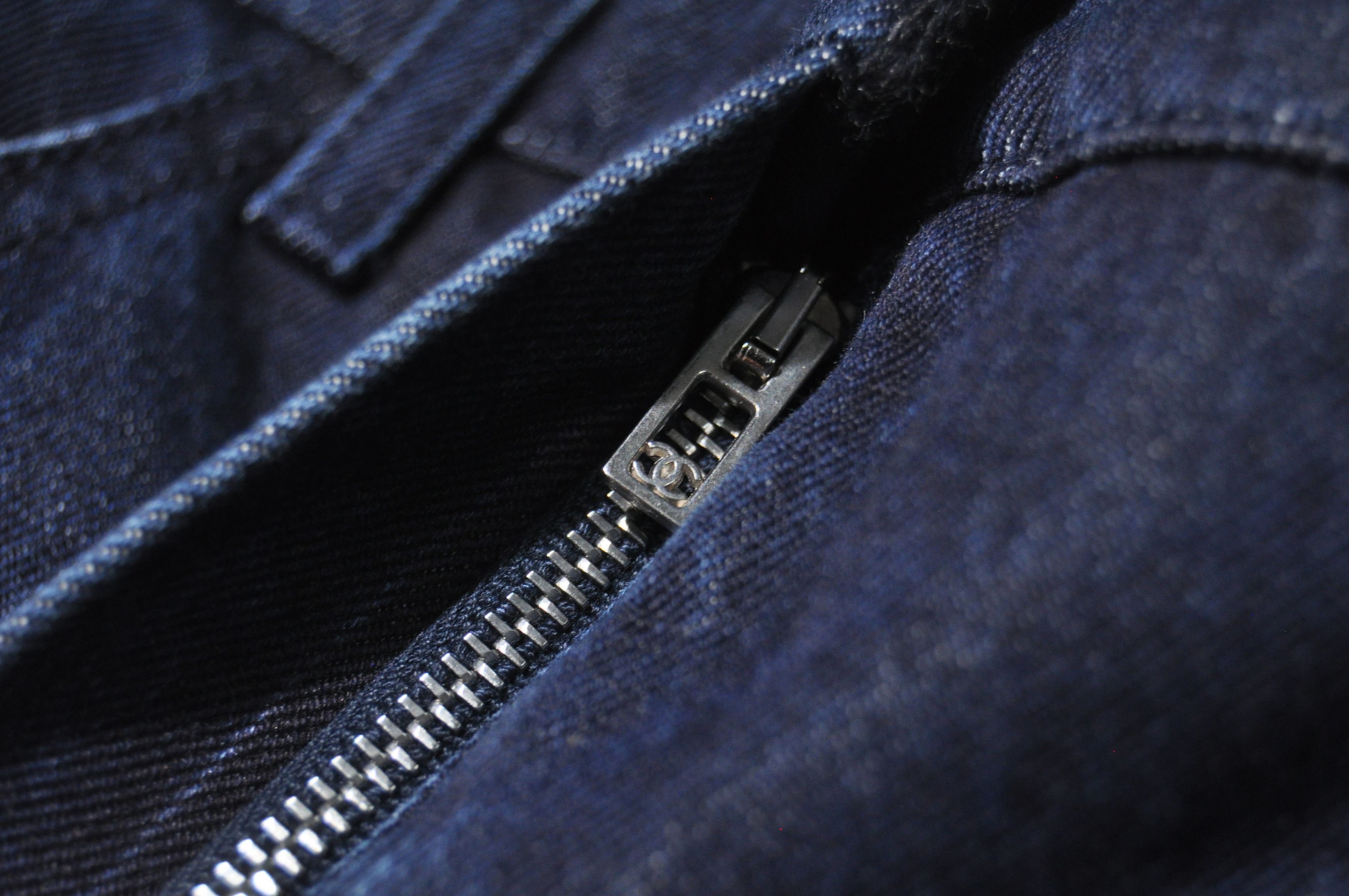 Chanel Chanel - Denim Shorts Size 26" / US 2 / IT 38 - 5 Thumbnail