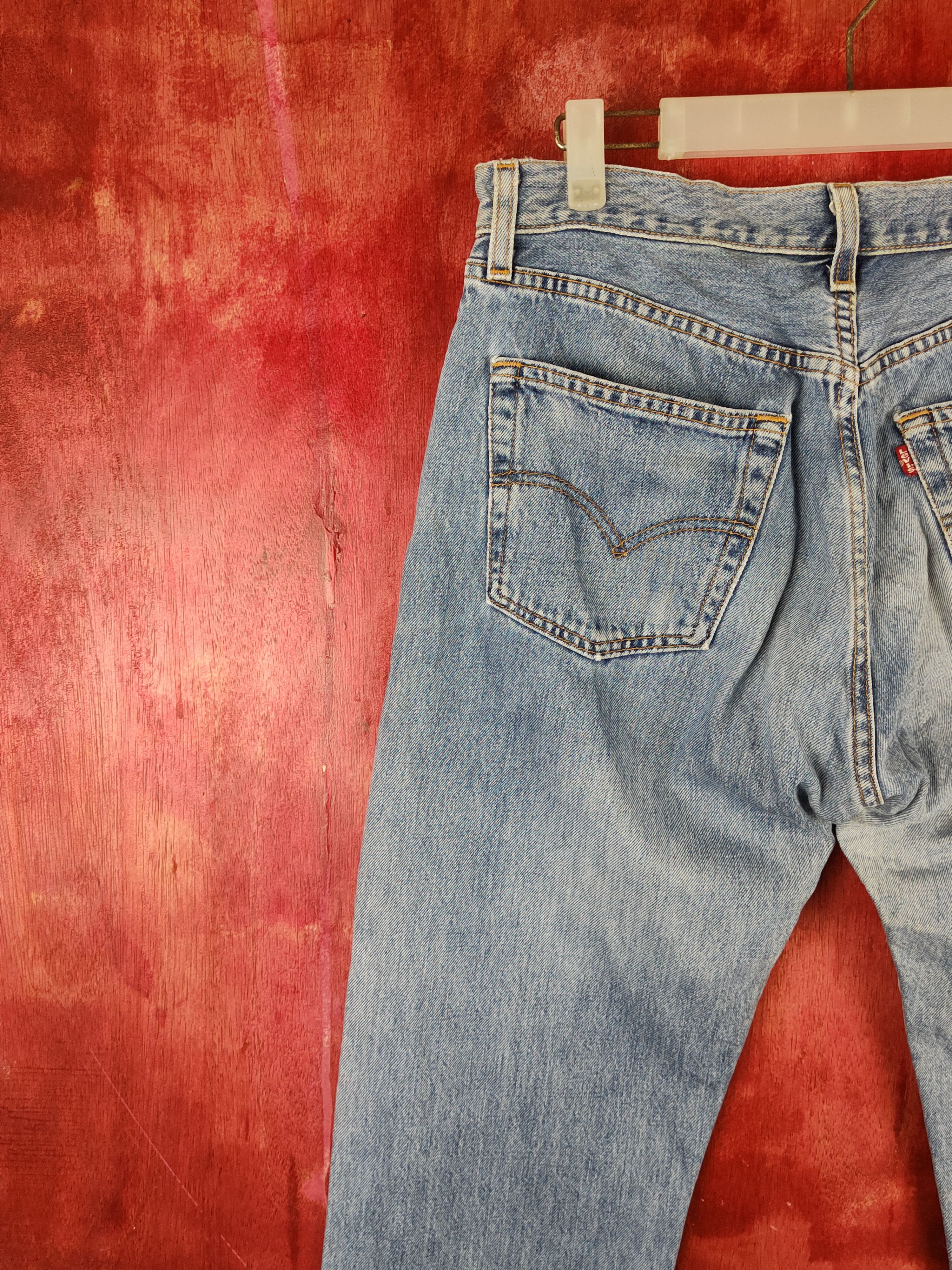 Levi's 501 Levi's vintage faded Blue Distressed Ripped Jeans #S1645 Size US 31 - 8 Thumbnail