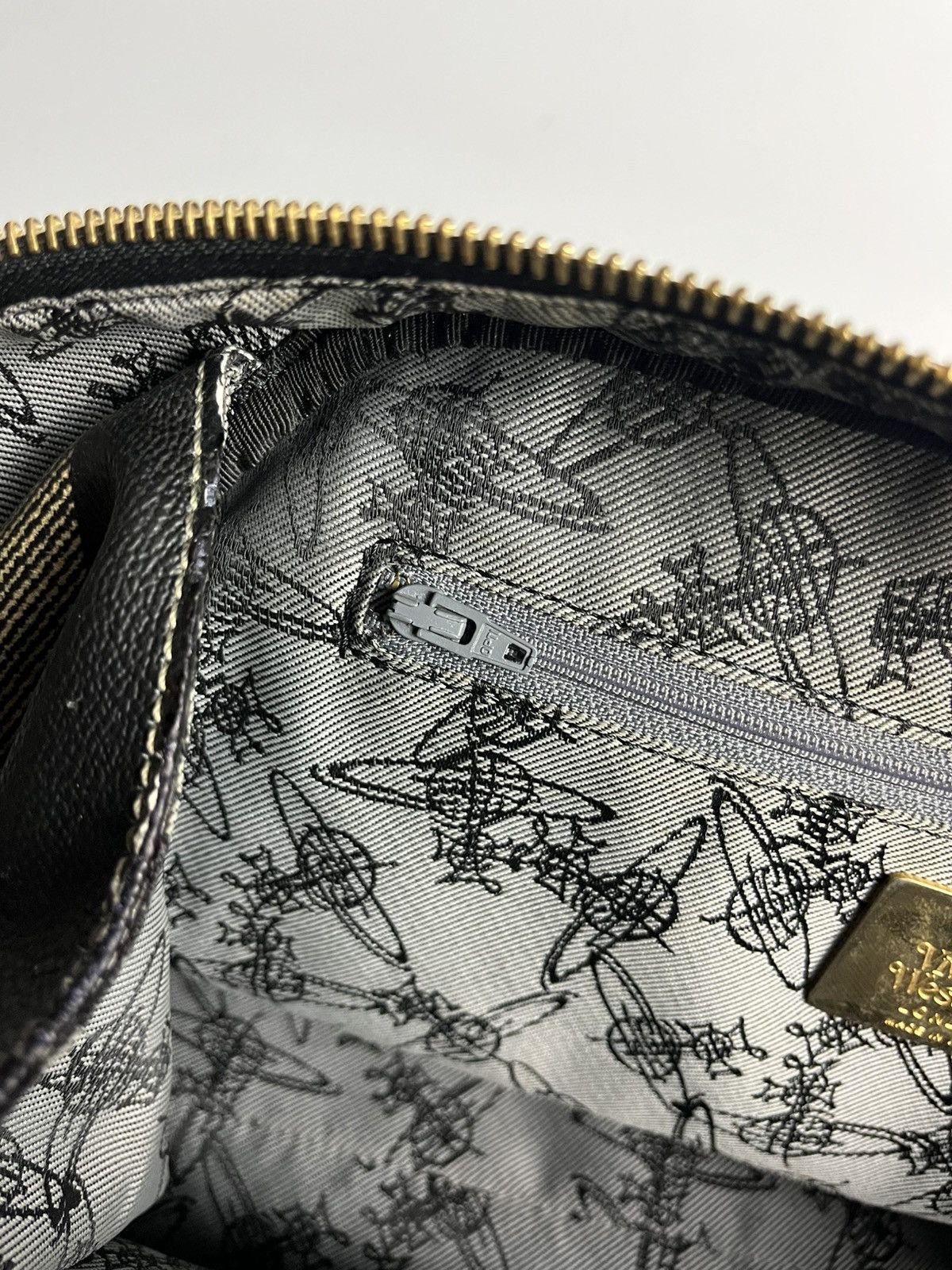 Vivienne Westwood Vivienne Westwood Derby Vinyl Leather Hamd Bag Size ONE SIZE - 15 Thumbnail
