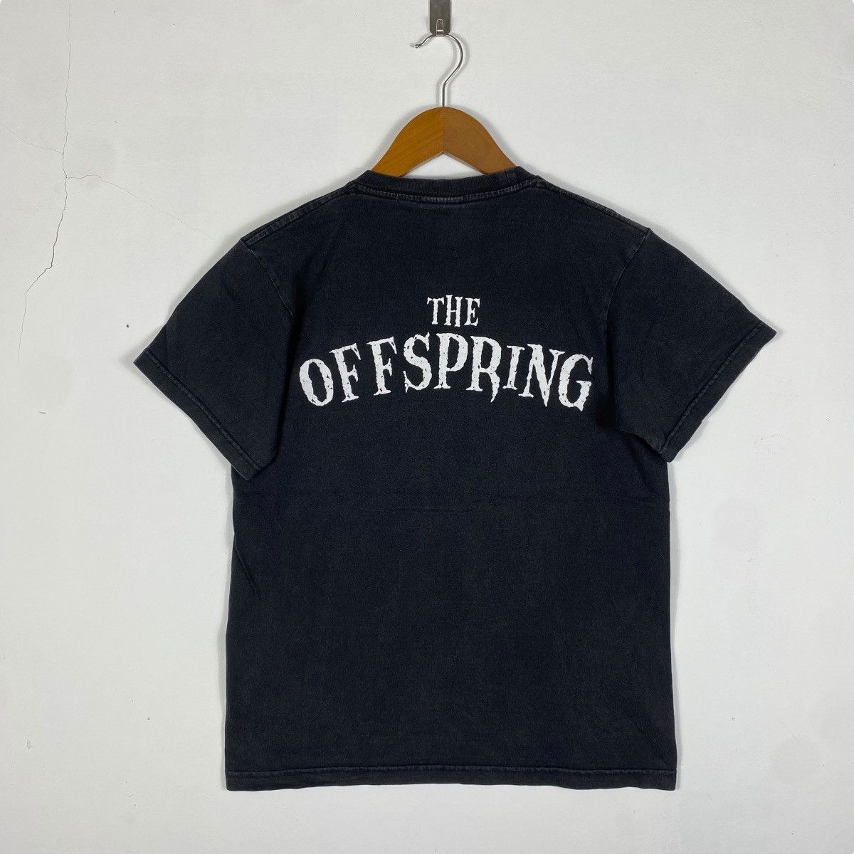 Band Tees × Vintage Vintage 00's THE OFFSPRING Ixnay On The Hombre Band Size US M / EU 48-50 / 2 - 4 Thumbnail