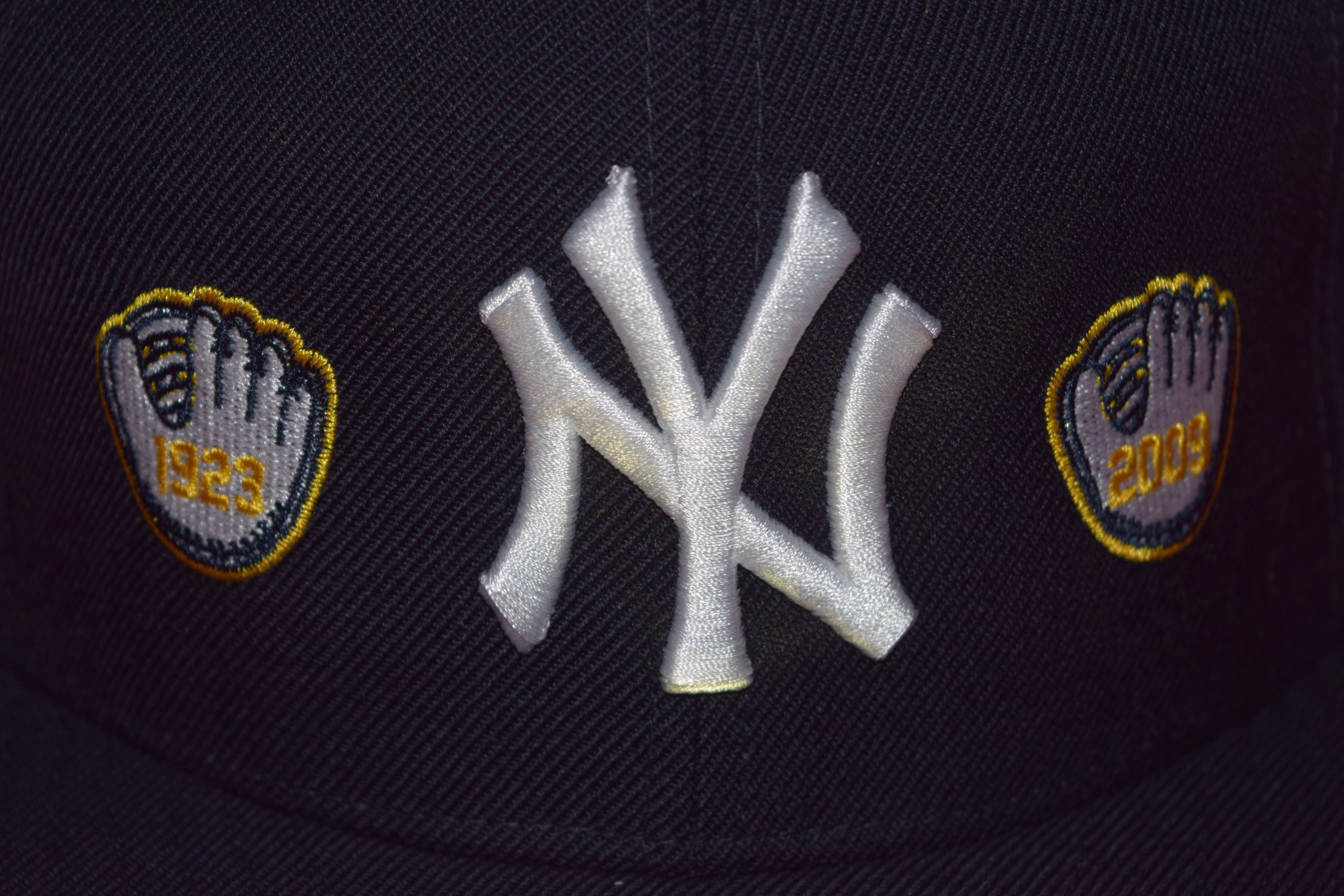 New Era Spike Lee X New Era Yankees Gold Glove Champ Hat 59Fifty Size ONE SIZE - 3 Thumbnail