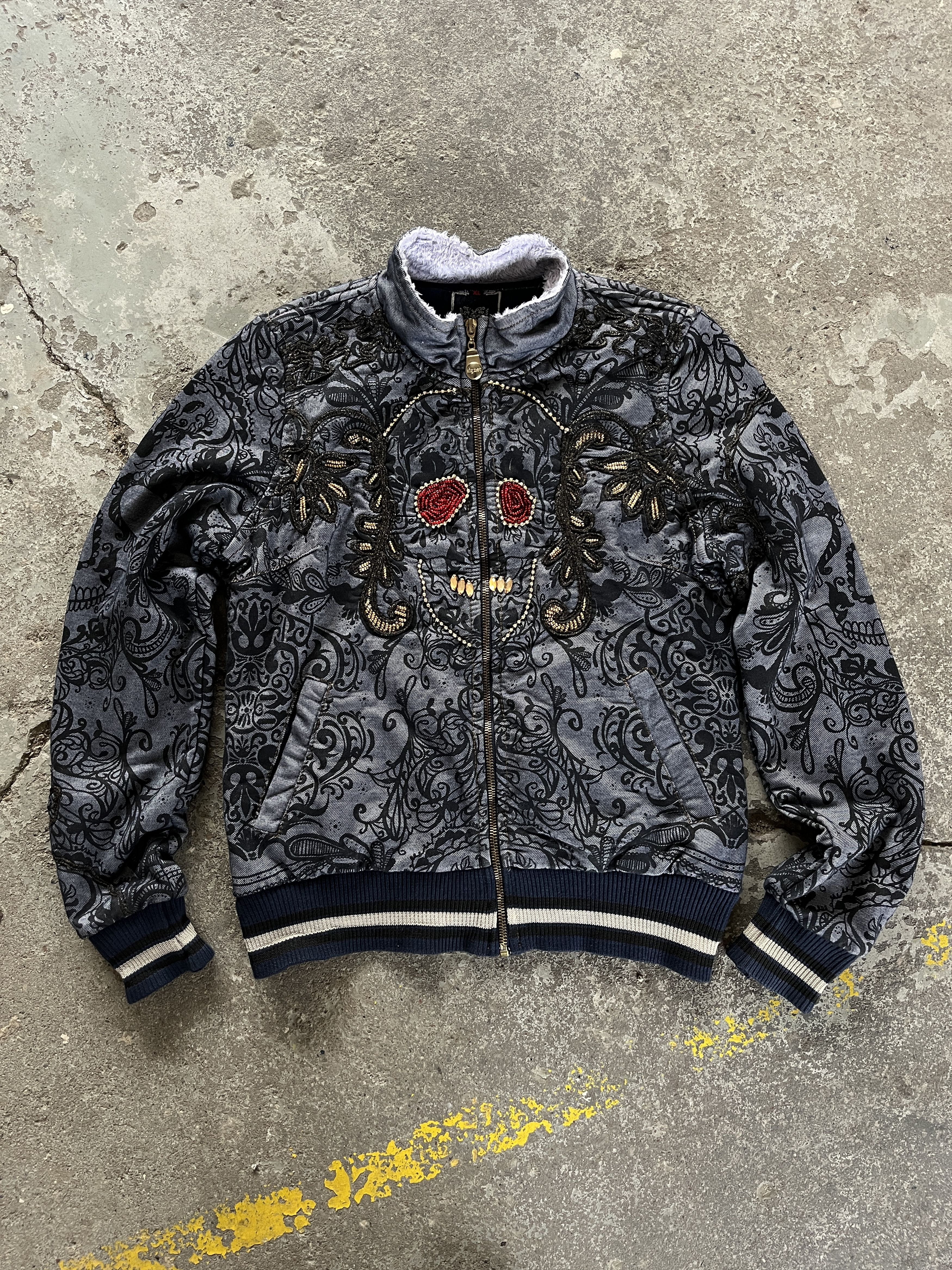 Other signet japan 90s grunge skull all over print sweatshirt Size US S / EU 44-46 / 1 - 1 Thumbnail