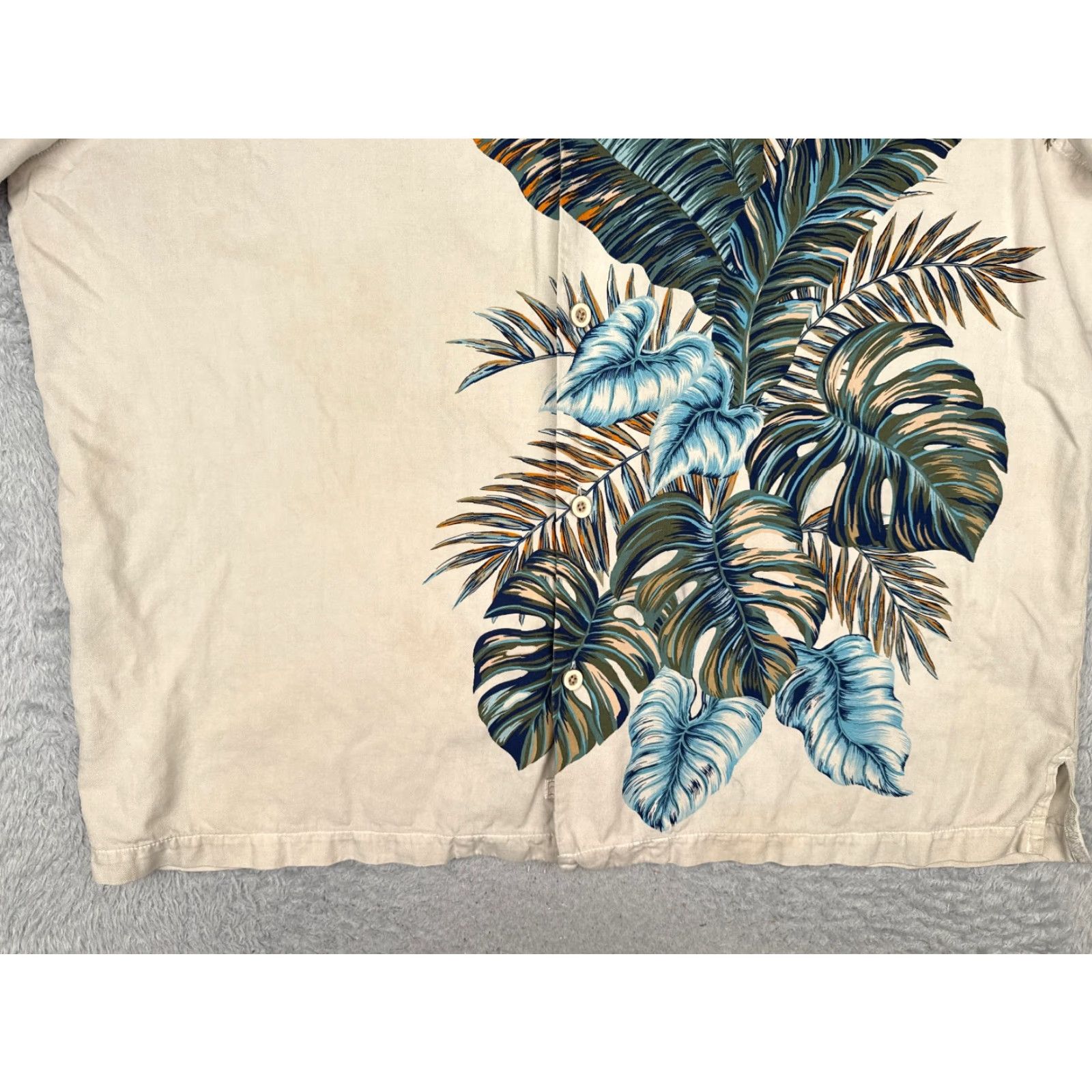 Tommy Bahama Tommy Bahama Shirt Men 2XL Beige Silk Button-Up Hawaiian Aloha Beach Vacation Resort 100% Silk Casual Short Sleeve Button-Up Men Size US XXL / EU 58 / 5 - 5 Thumbnail