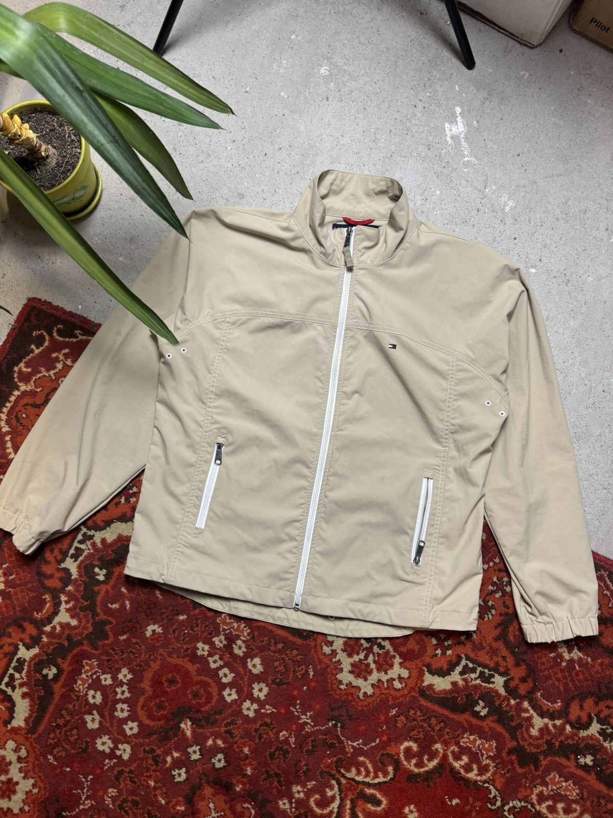 Tommy Hilfiger × Vintage Vintage Y2K Tommy Hilfiger Nylon Waterproof Monsieurk Jacket Size US M / EU 48-50 / 2 - 1 Thumbnail