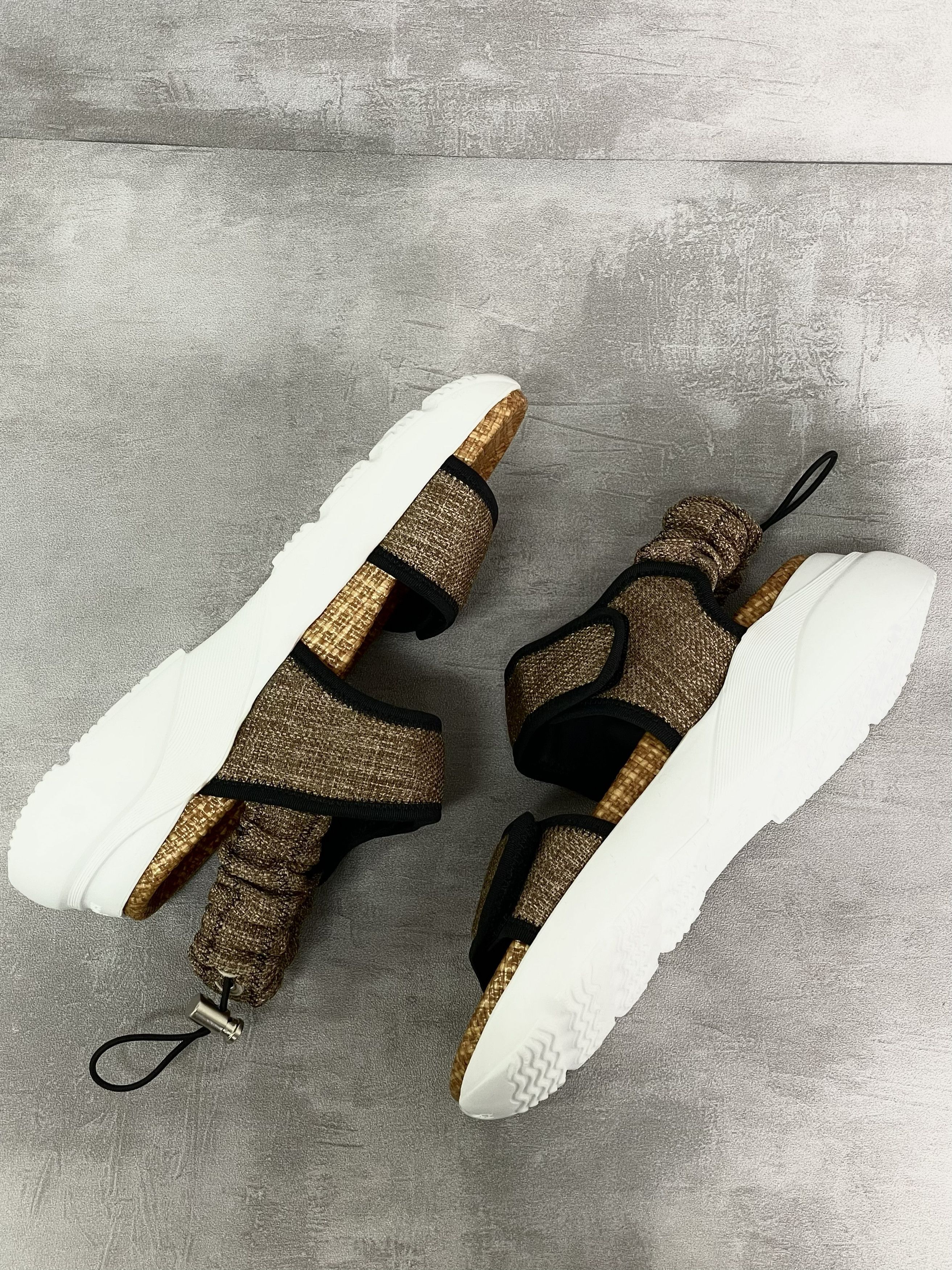 Hogan Hogan Brown Velcro Sandals Size US 7 / IT 37 - 5 Thumbnail