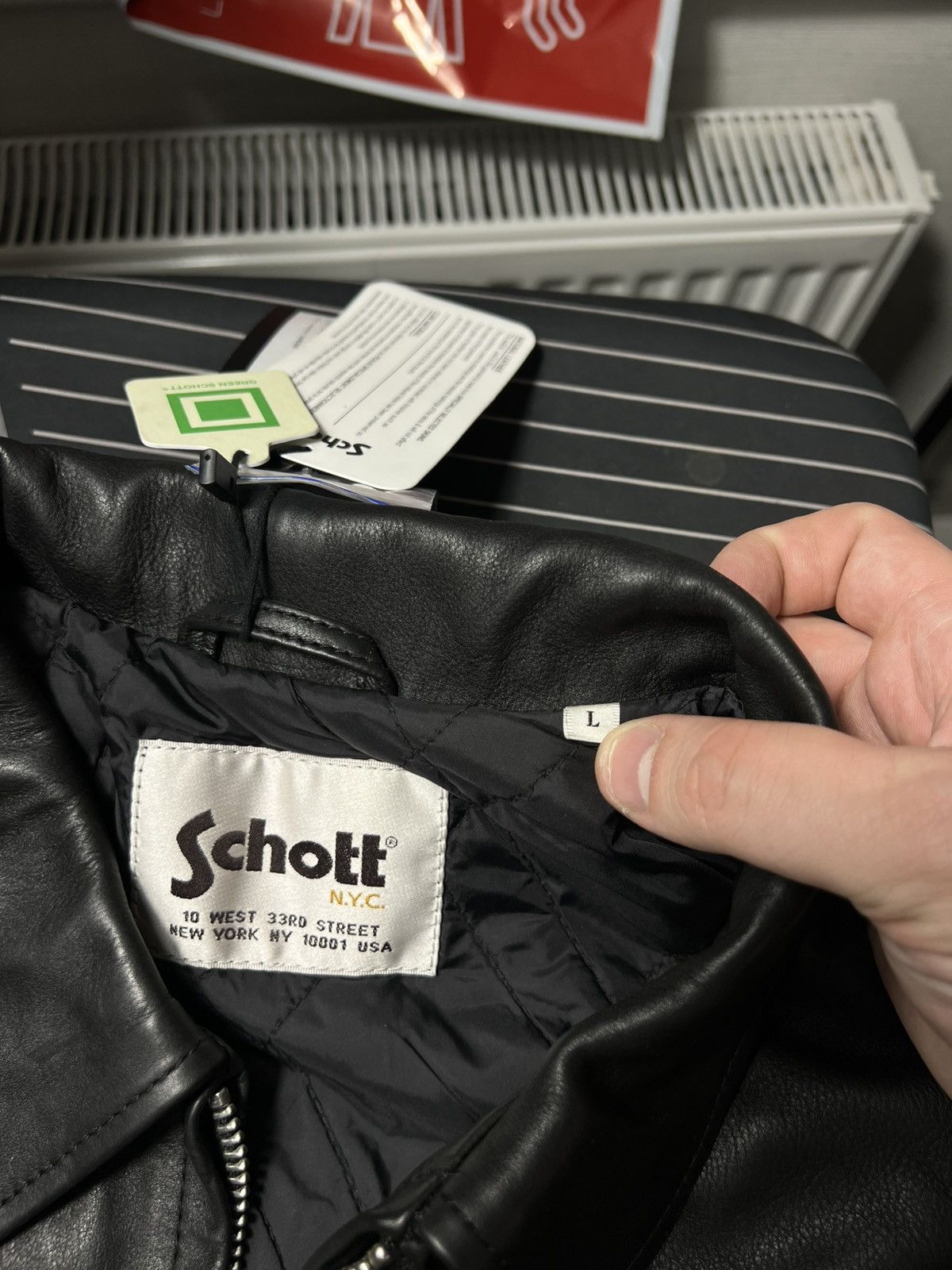 Schott 🖤 Schott NYC Black Leather Jacket Vintage Style Biker Size L Size US L / EU 52-54 / 3 - 16 Thumbnail
