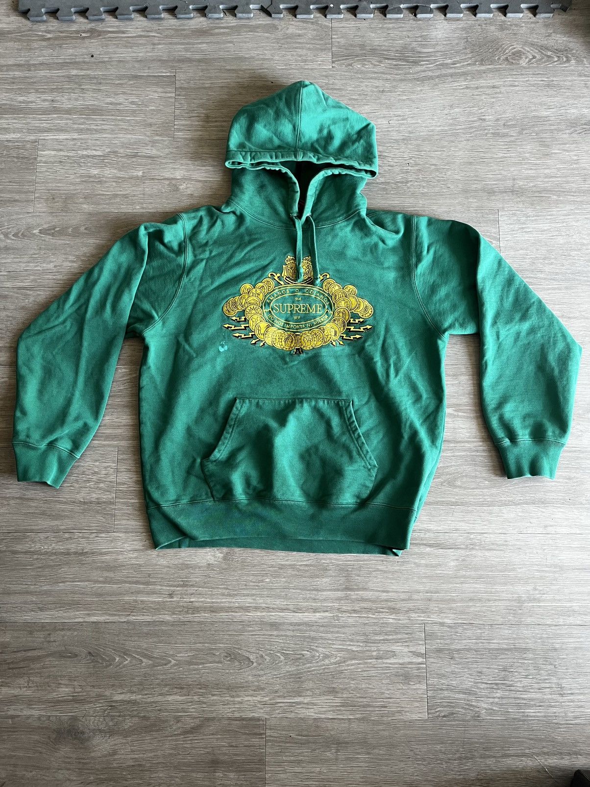 Supreme Love or Hate F/W 2018 Size US M / EU 48-50 / 2 - 1 Thumbnail