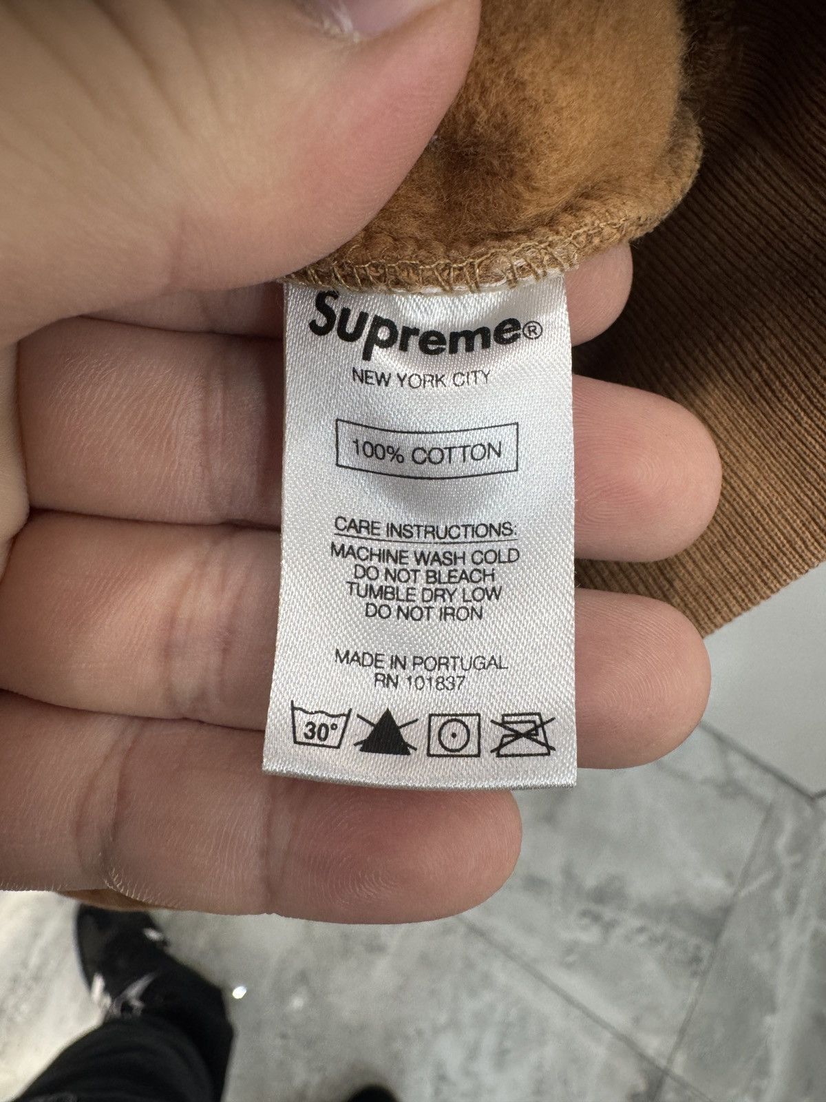 Supreme Supreme Brown Graffiti Hoodie Size US M / EU 48-50 / 2 - 7 Thumbnail