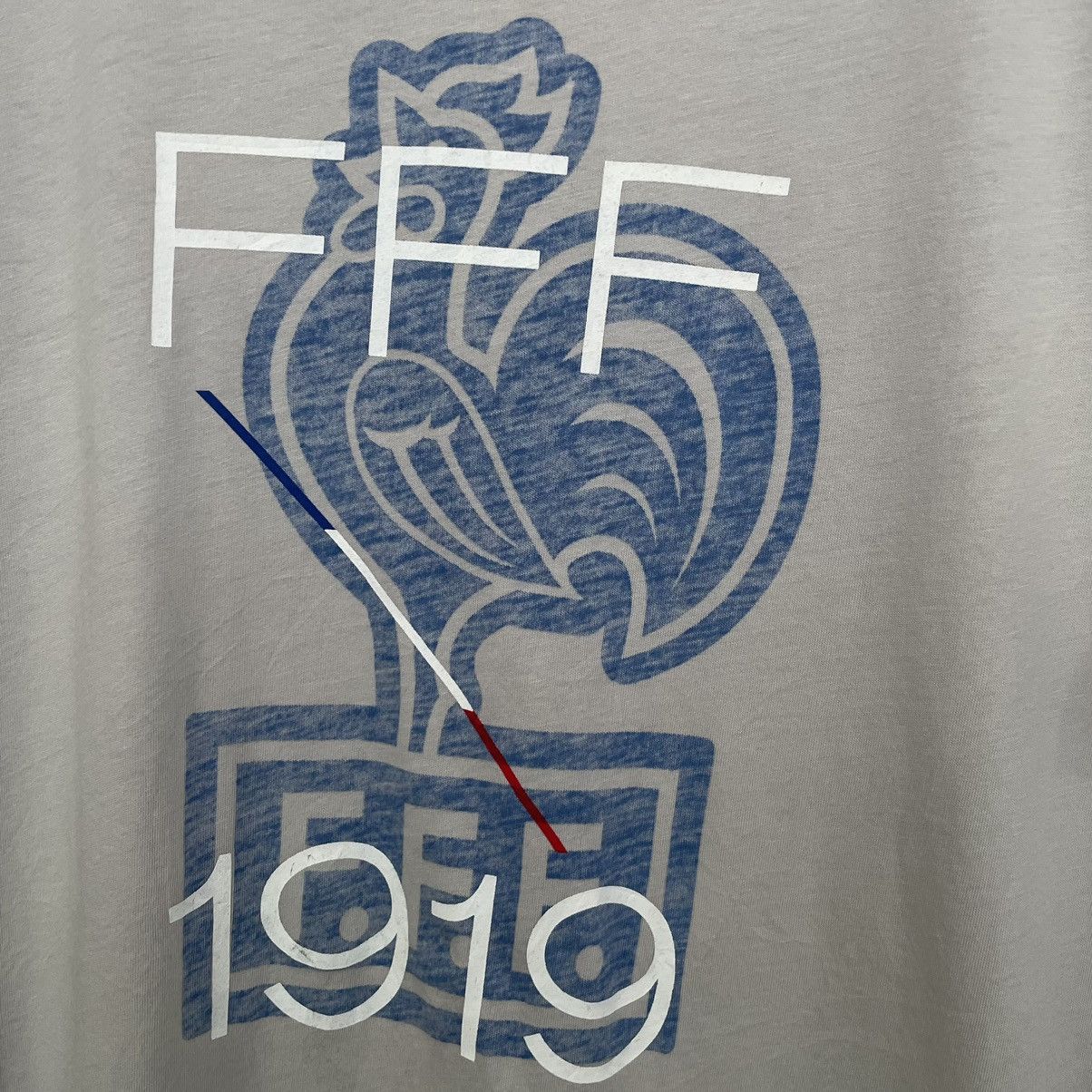 Nike Nike Sportswear x France National Team FFF T Shirt Size US M / EU 48-50 / 2 - 2 Thumbnail