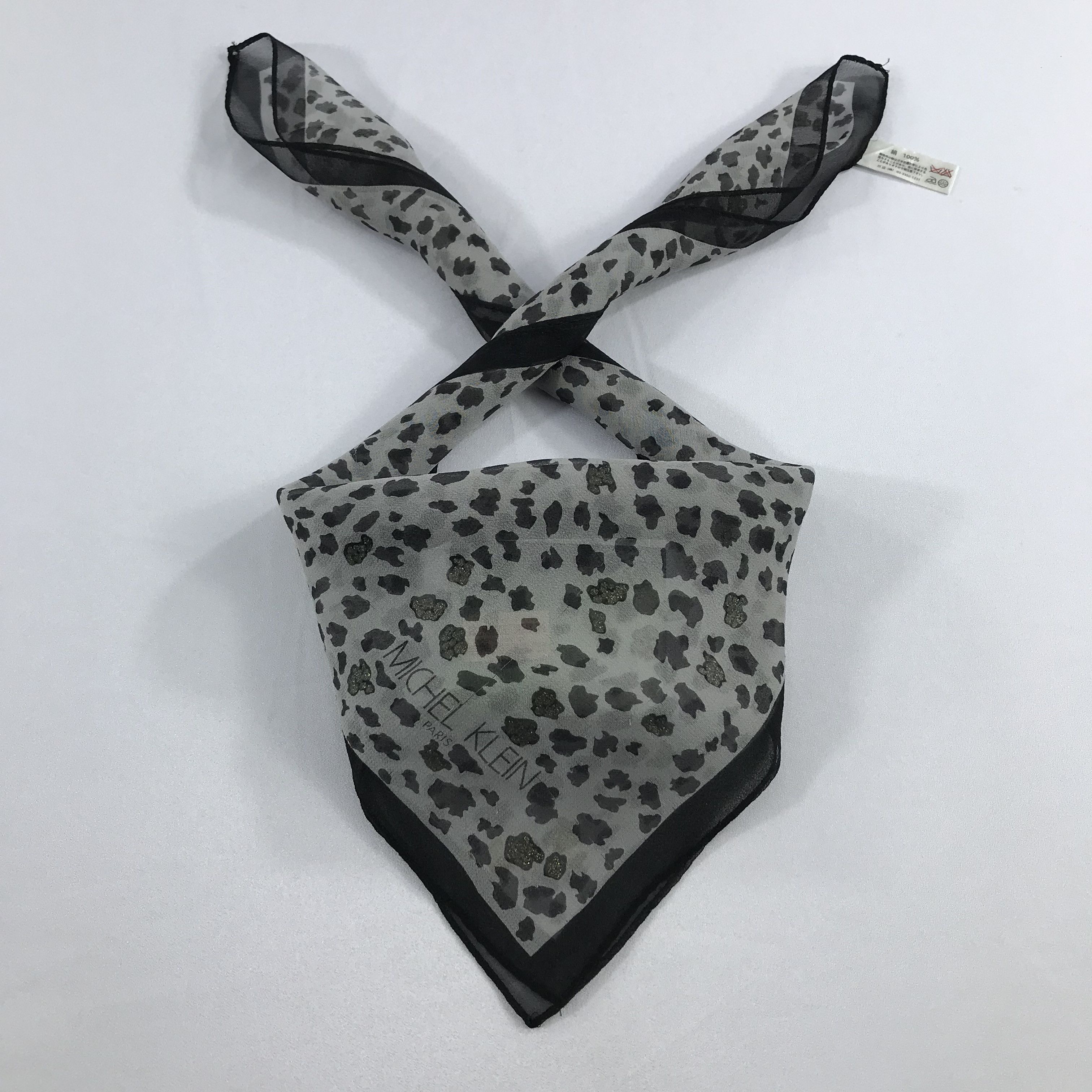Michel Klein × Vintage Michel Klein Bandana / Handkerchief / Neckerchief - S2290 Size ONE SIZE - 3 Thumbnail