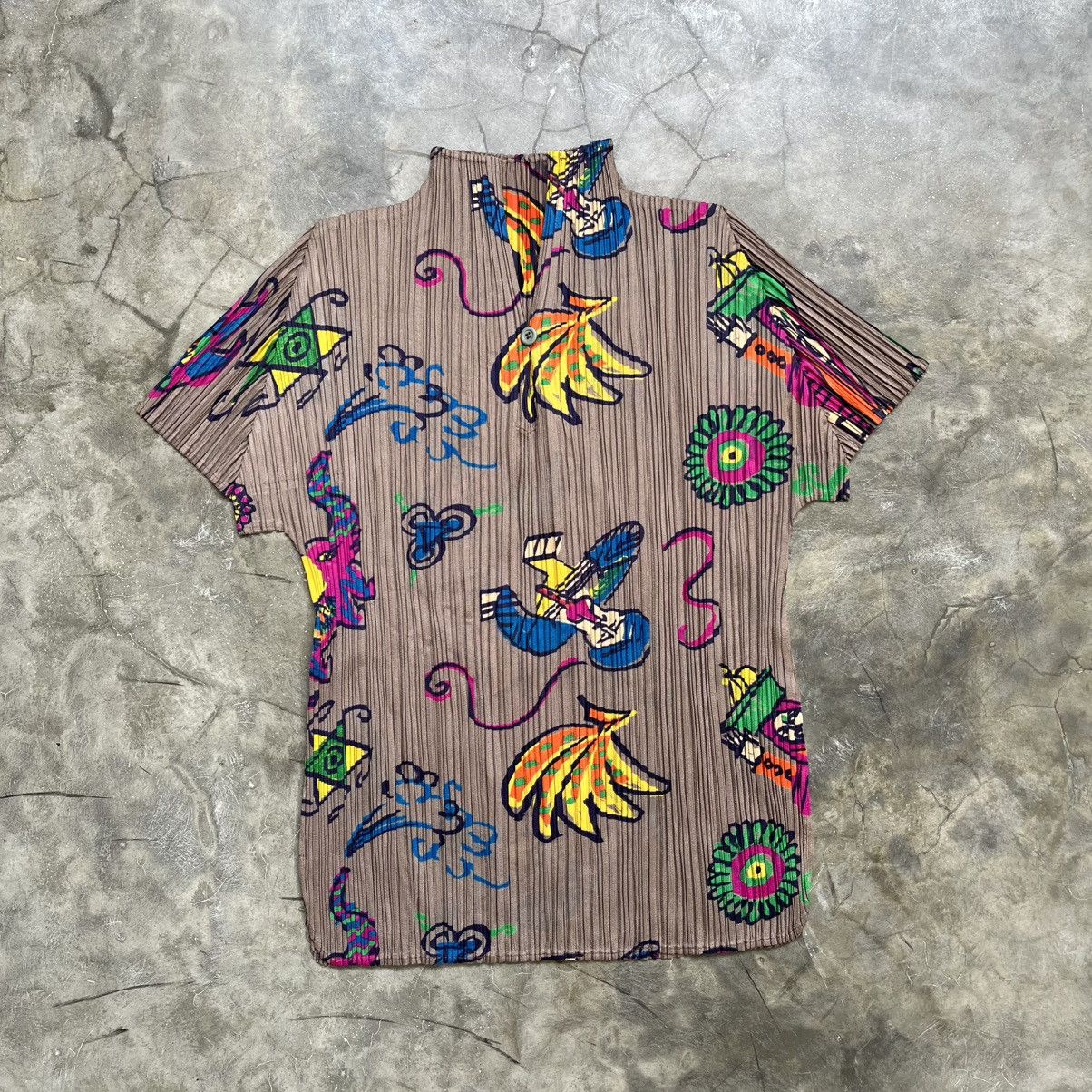 Pleats Please Issey Miyake Pleats Please by Issey Miyake Banana Half Button T-Shirt Size M / US 6-8 / IT 42-44 - 1 Thumbnail