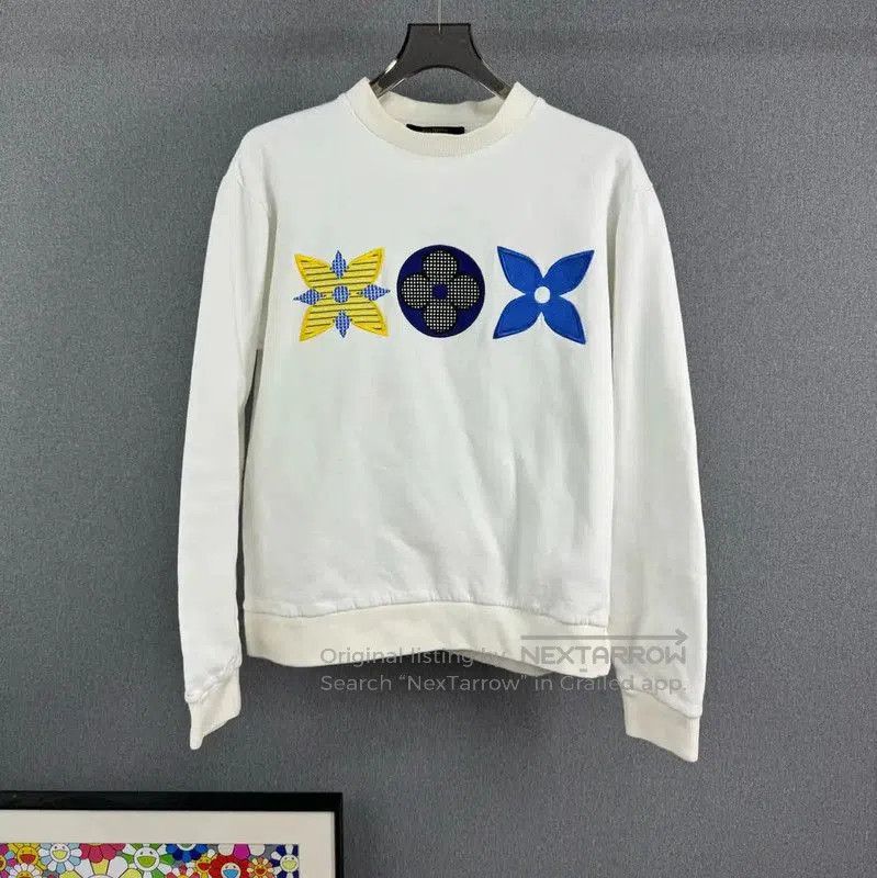 Louis Vuitton Men's White Sweatshirt M Size .