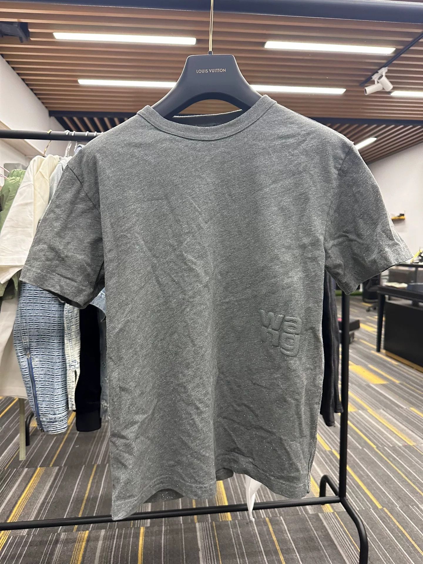 Alexander Wang Alexander Wang Silver T-Shirt xs Men Size US XS / EU 42 / 0 - 1 Preview