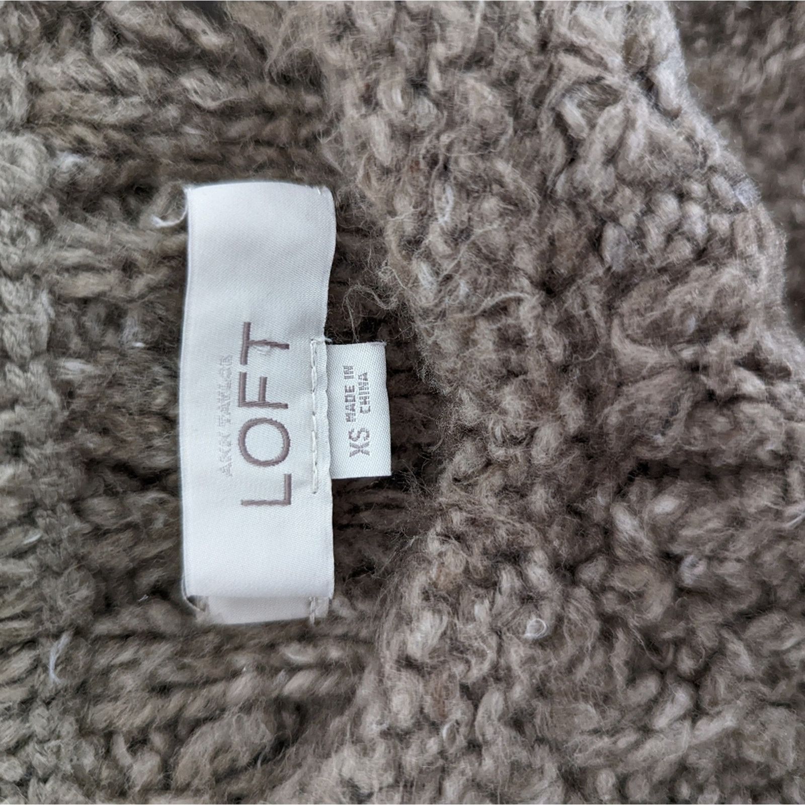 Ann Taylor Loft Cable Knit Chocolate Sweater XS Size XS / US 0-2 / IT 36-38 - 2 Thumbnail