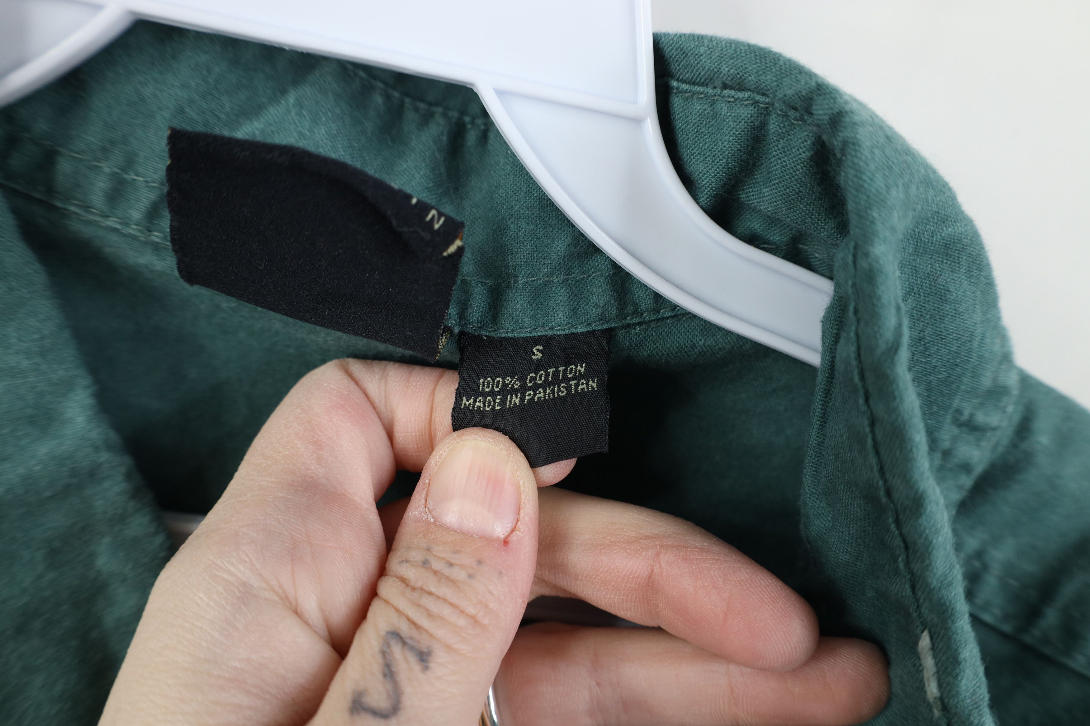 Vintage Vintage 90s Streetwear Alaska Canvas Collared Button Shirt Size US S / EU 44-46 / 1 - 7 Thumbnail