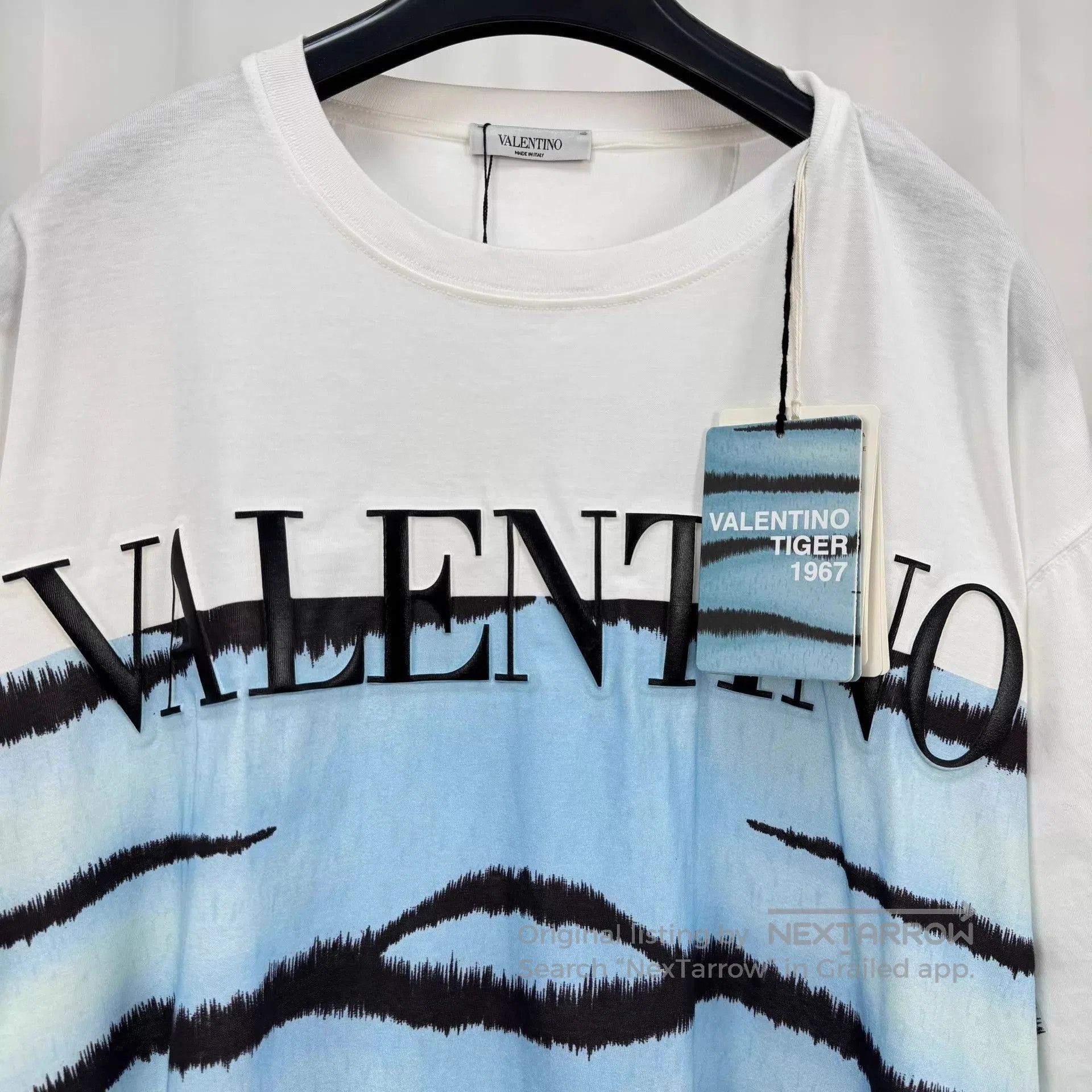 Valentino White Tiger Stripe Short Sleeve Shirt. Size US M / EU 48-50 / 2 - 3 Thumbnail