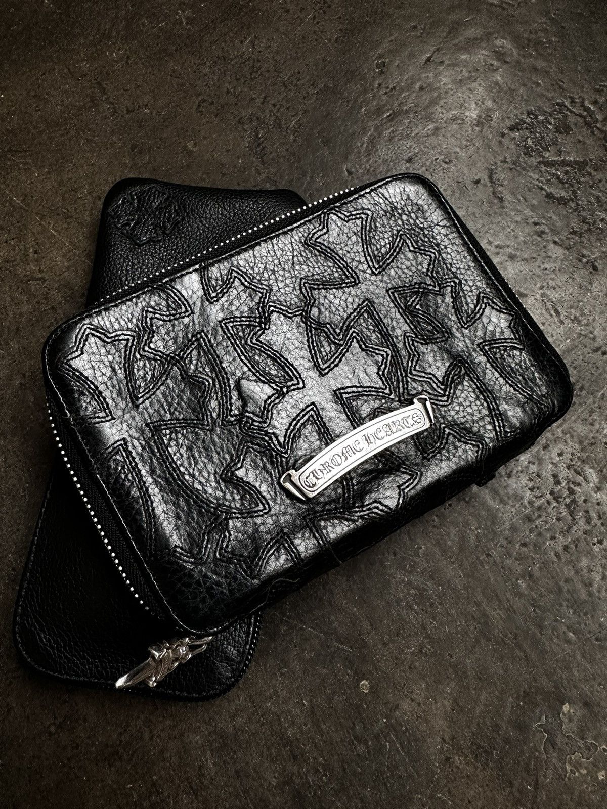 Chrome Hearts 🚨RARE🚨 ! Chrome hearts cemetery cross wallet Bank