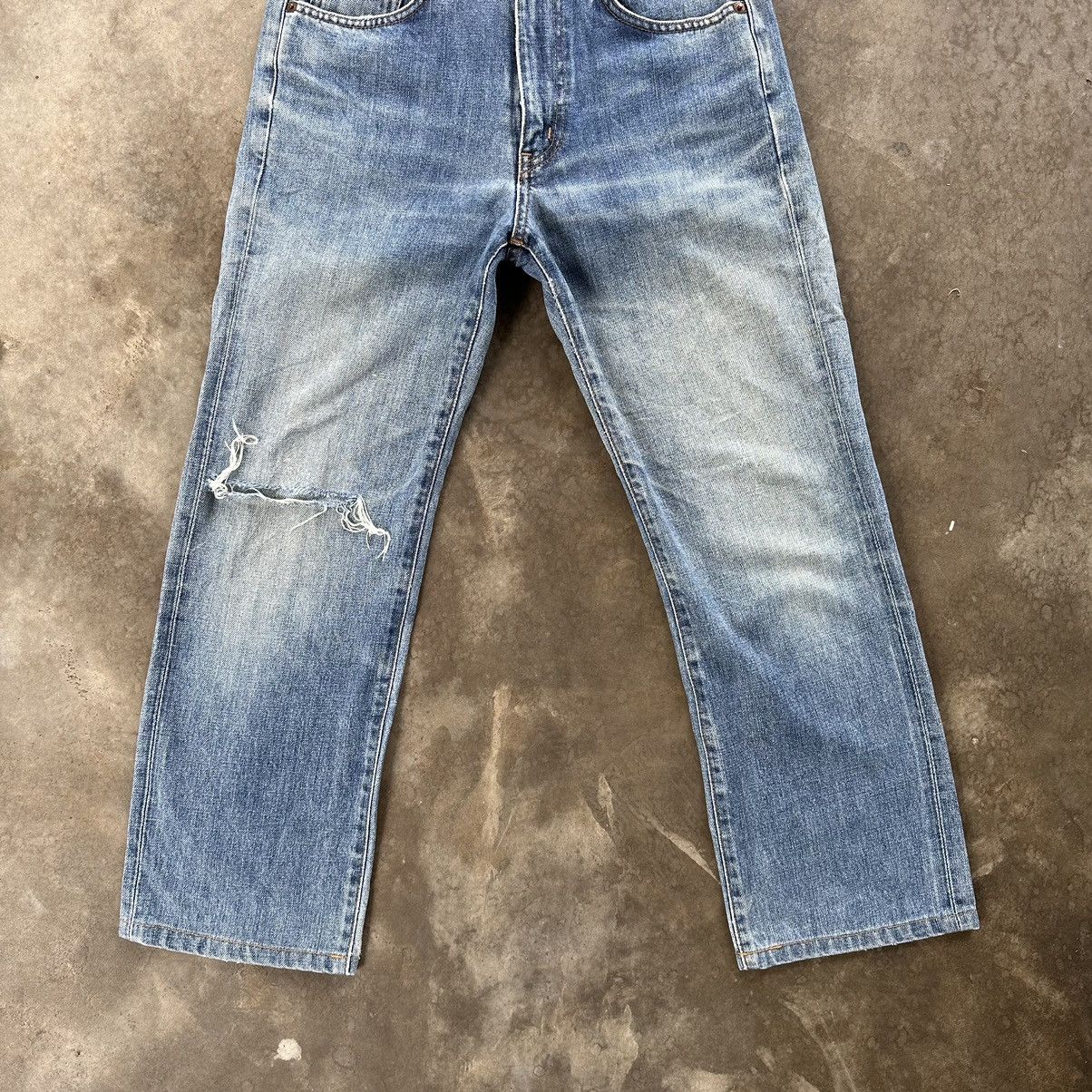 Edwin Vintage Edwin Faded Distressed Denim Jean Pant W28 Size US 28 / EU 44 - 2 Thumbnail