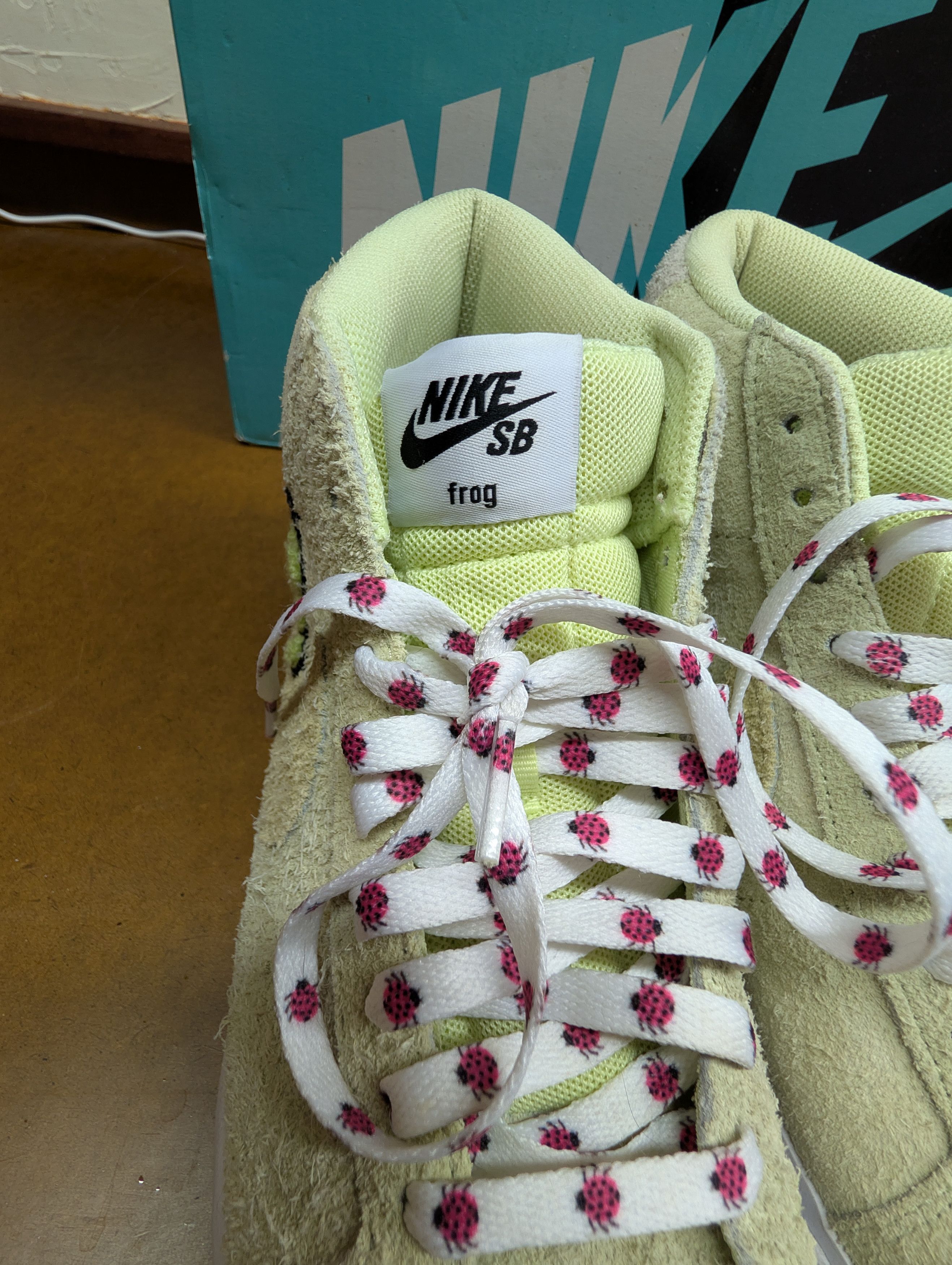 Nike SB Nike x Frog Skateboard's Blazer Size US 8.5 / EU 41-42 - 3 Thumbnail