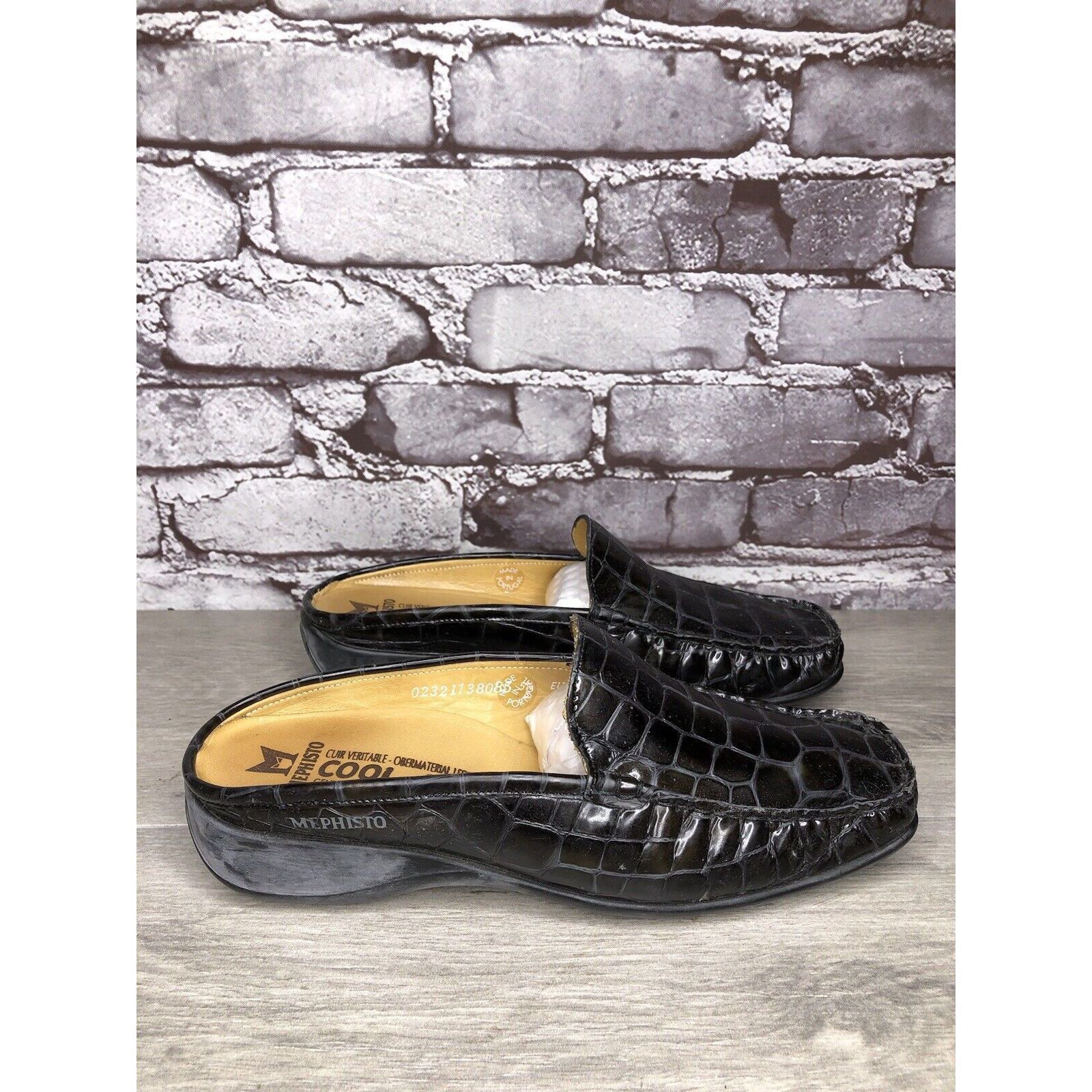 Mephisto Mephisto Black Patent Leather Crocometal Croc Print Mules Sh Size US 8 / IT 38 - 1 Thumbnail