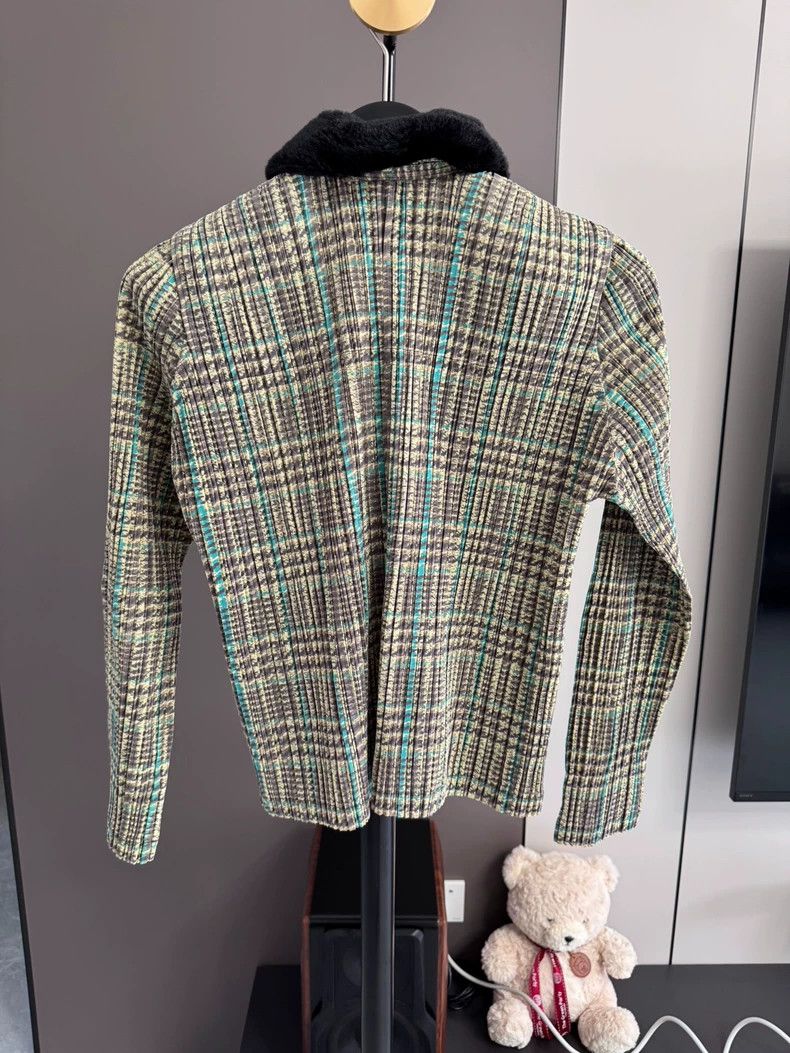 Issey Miyake Issey Miyake size:4 A grayish-green pleated zipper cardiga Size S / US 4 / IT 40 - 3 Thumbnail