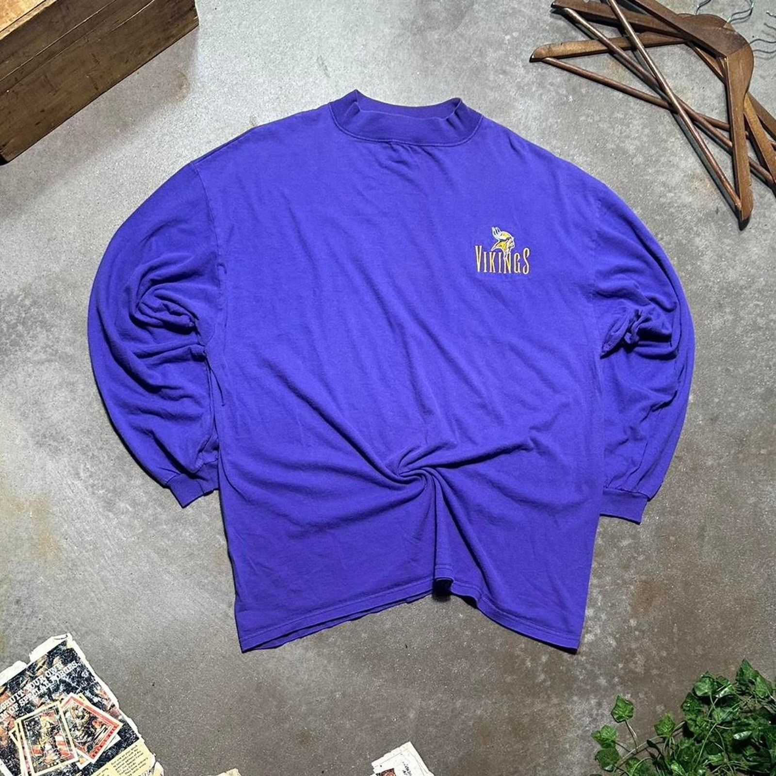 NFL Vintage 90s Minnesota Vikings Embroidered Long Sleeve Shirt Size US XXL / EU 58 / 5 - 1 Thumbnail