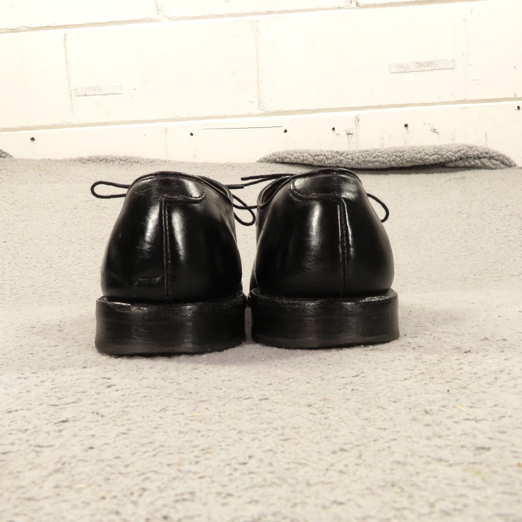 Allen Edmonds Allen Edmonds Fifth Avenue Shoes Mens 9.5 D Black Cap Toe Leather Oxford USA 5th Ave Shoes Mens 9.5 D Size ONE SIZE - 7 Thumbnail